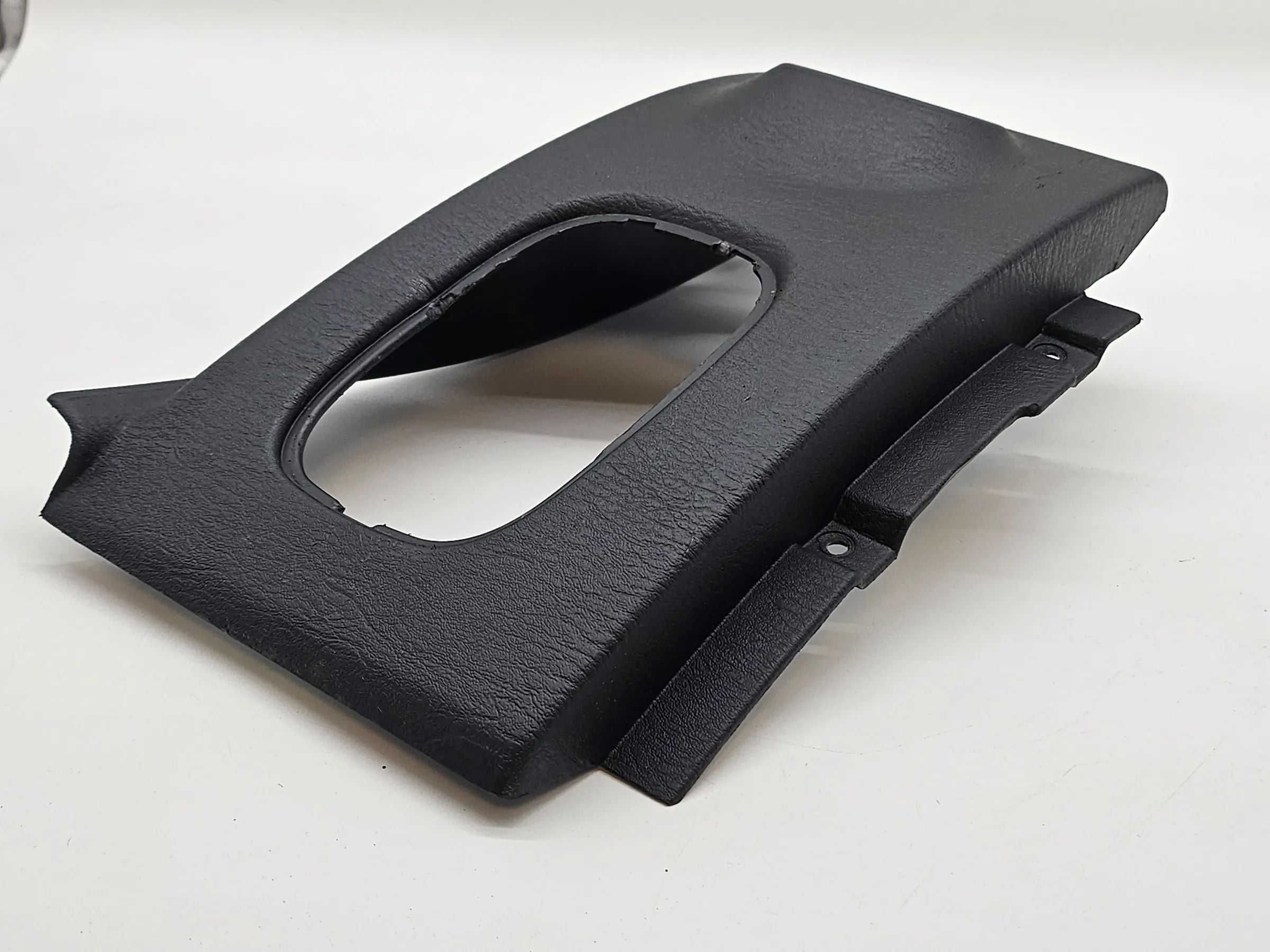 Chrysler PT Cruiser Turbo Verkleidung Armaturenbrett unterhalb links sd09trmaa