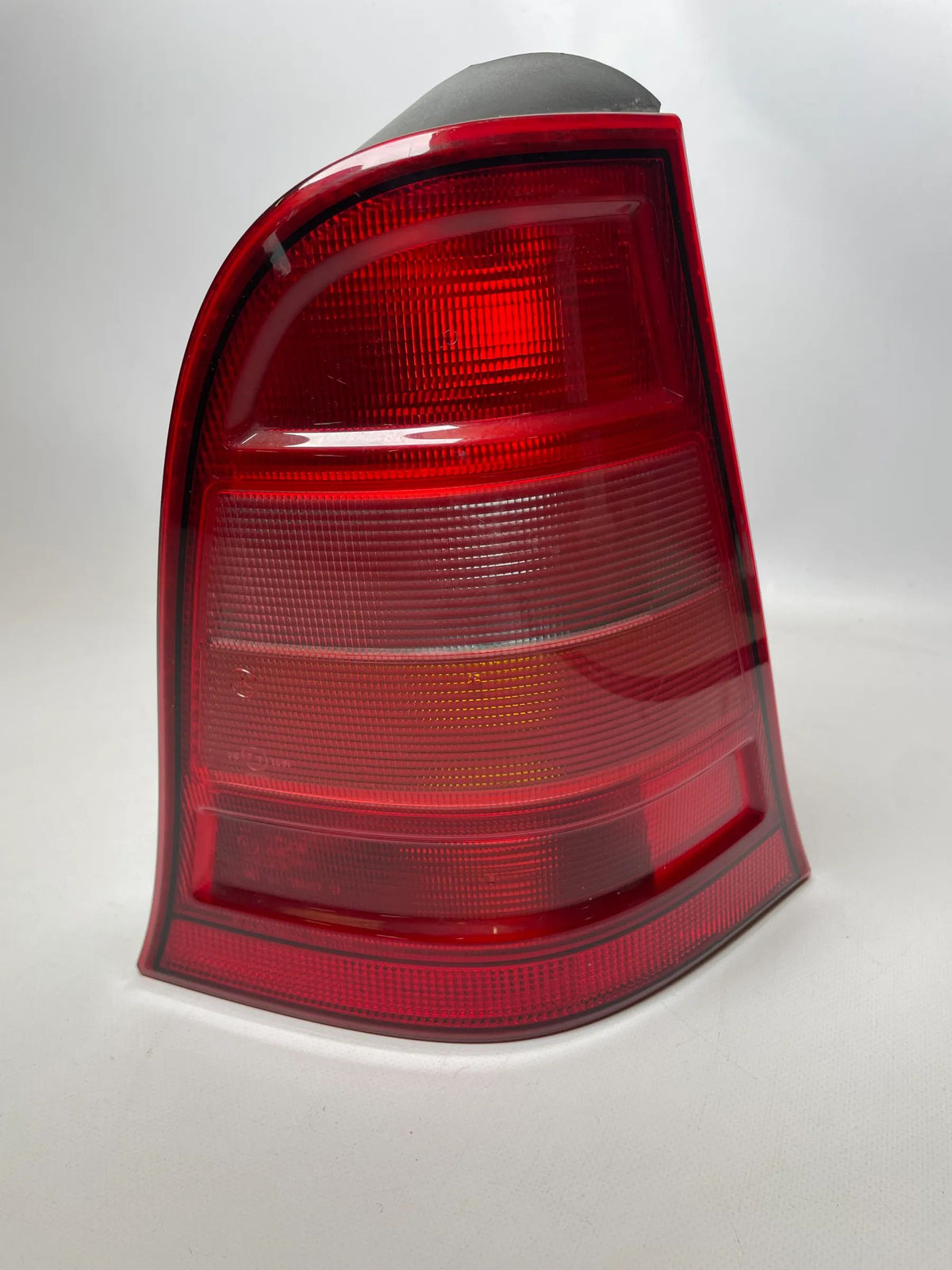 Original Mercedes A-Klasse (W168) Heckleuchte Rechts Hinten 1688201064R