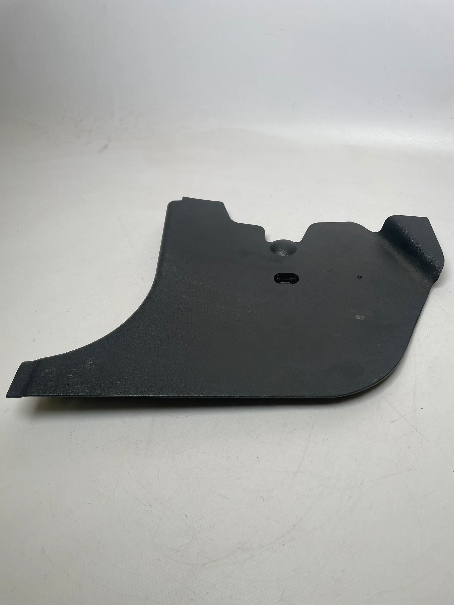 Original Mercedes C-Klasse (W203) Verkleidung ASäule Unten Links a2036880106