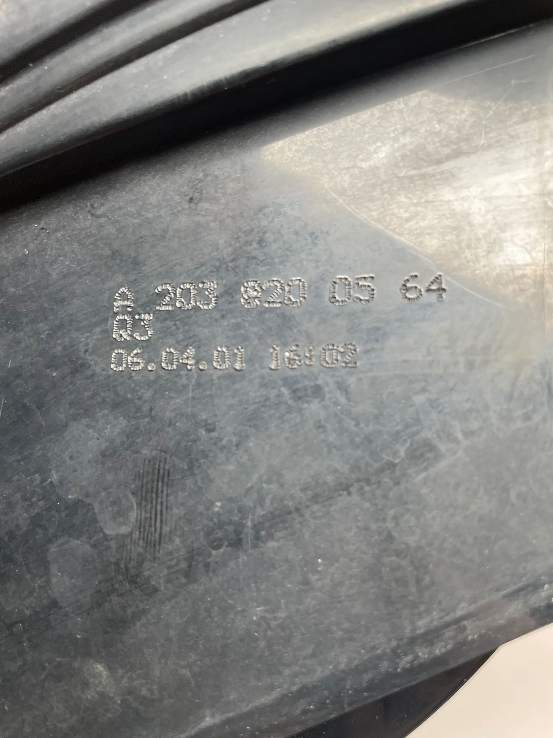 Original Mercedes C Coupe (W203) Rückleuchte Links Hinten 2038200564