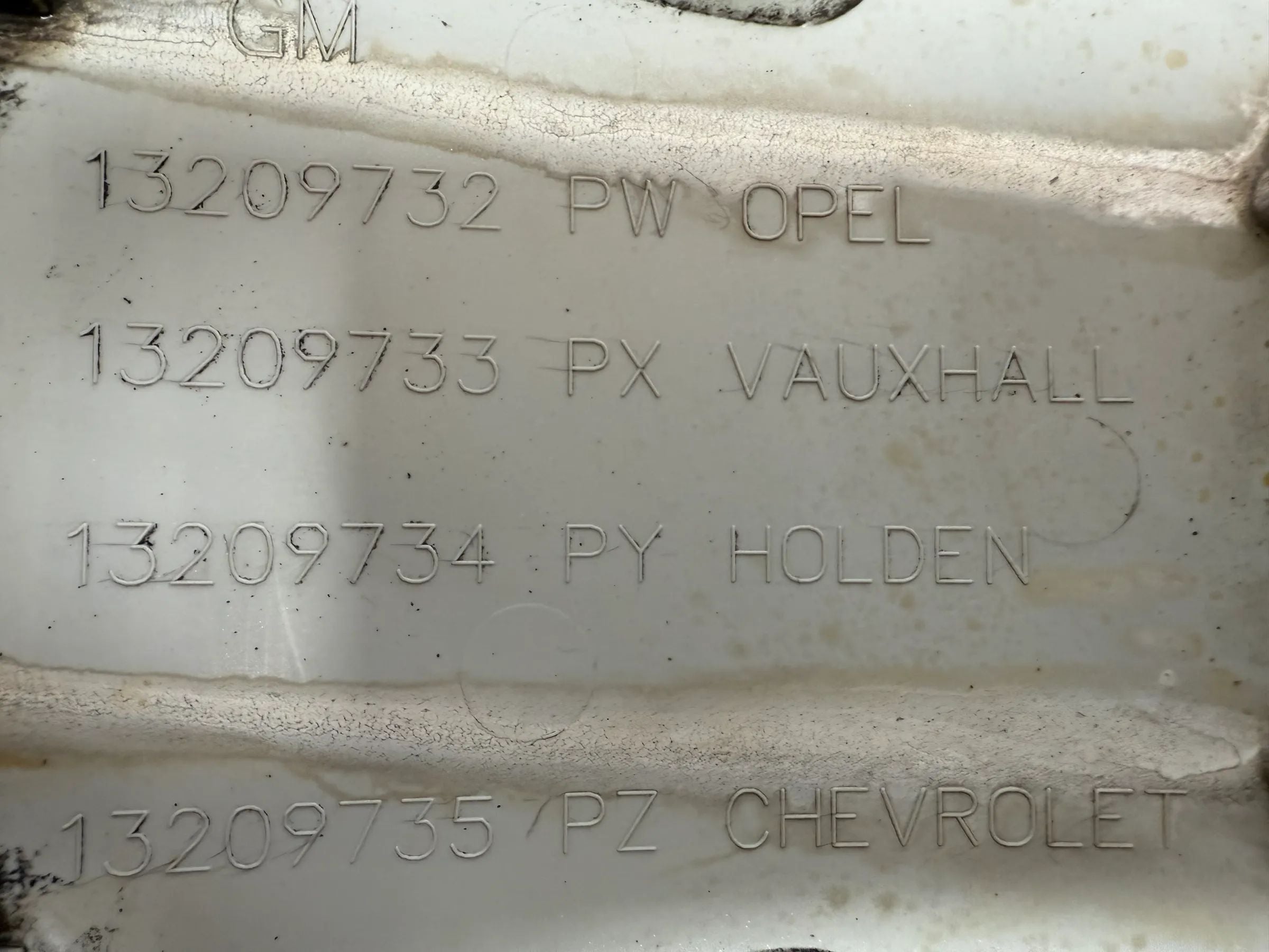 Oryginalna dekiel felgi Opel Astra H / Zafira B 16 cali, 13209732