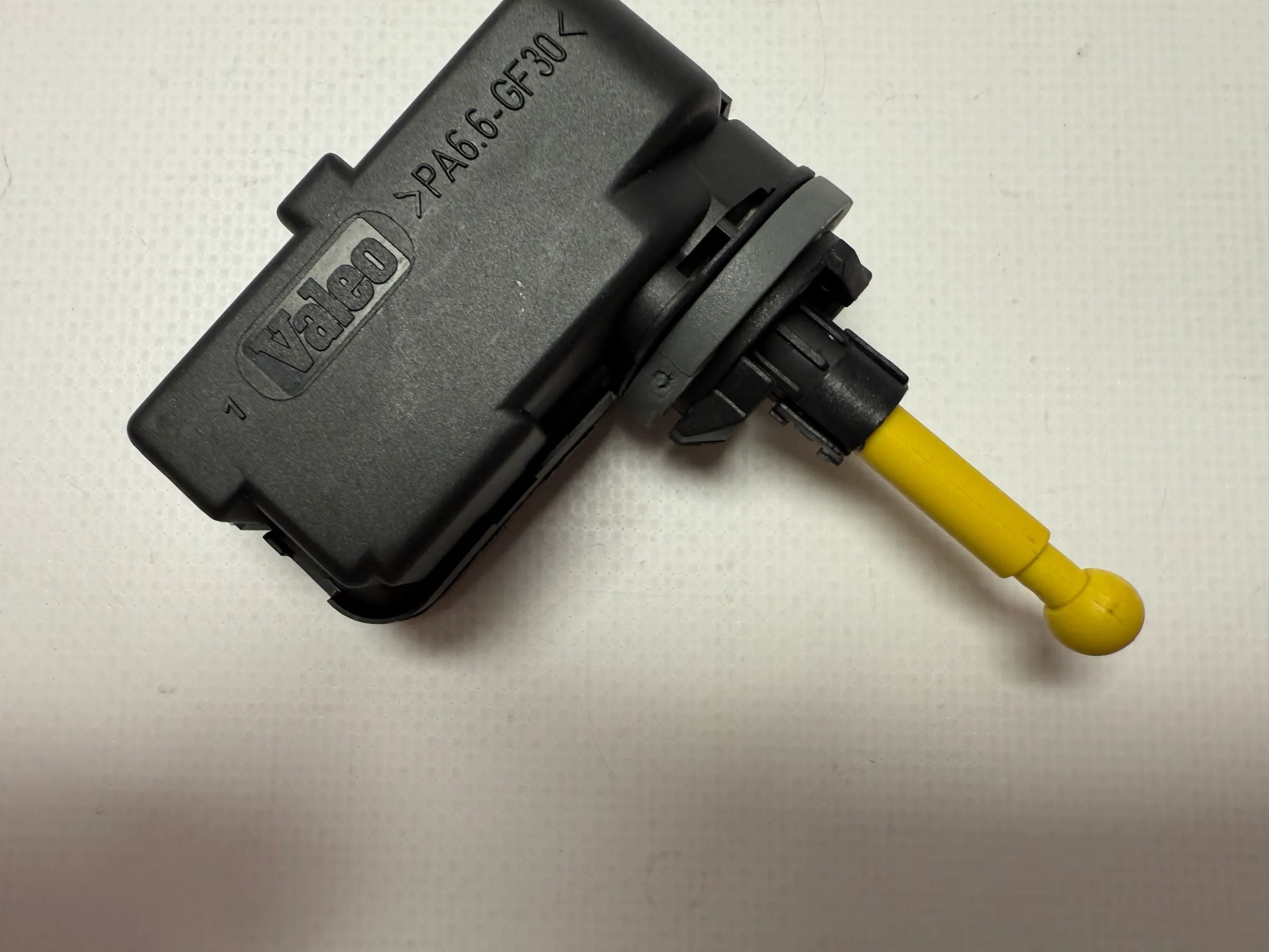 Original Opel Corsa headlight range adjustment LWR adjustment 24405672 
