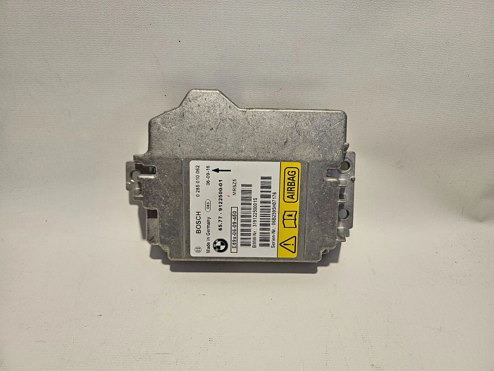 純正BMW E84 E90 E91 E87 エアバッグコントロールユニット 9122500-01