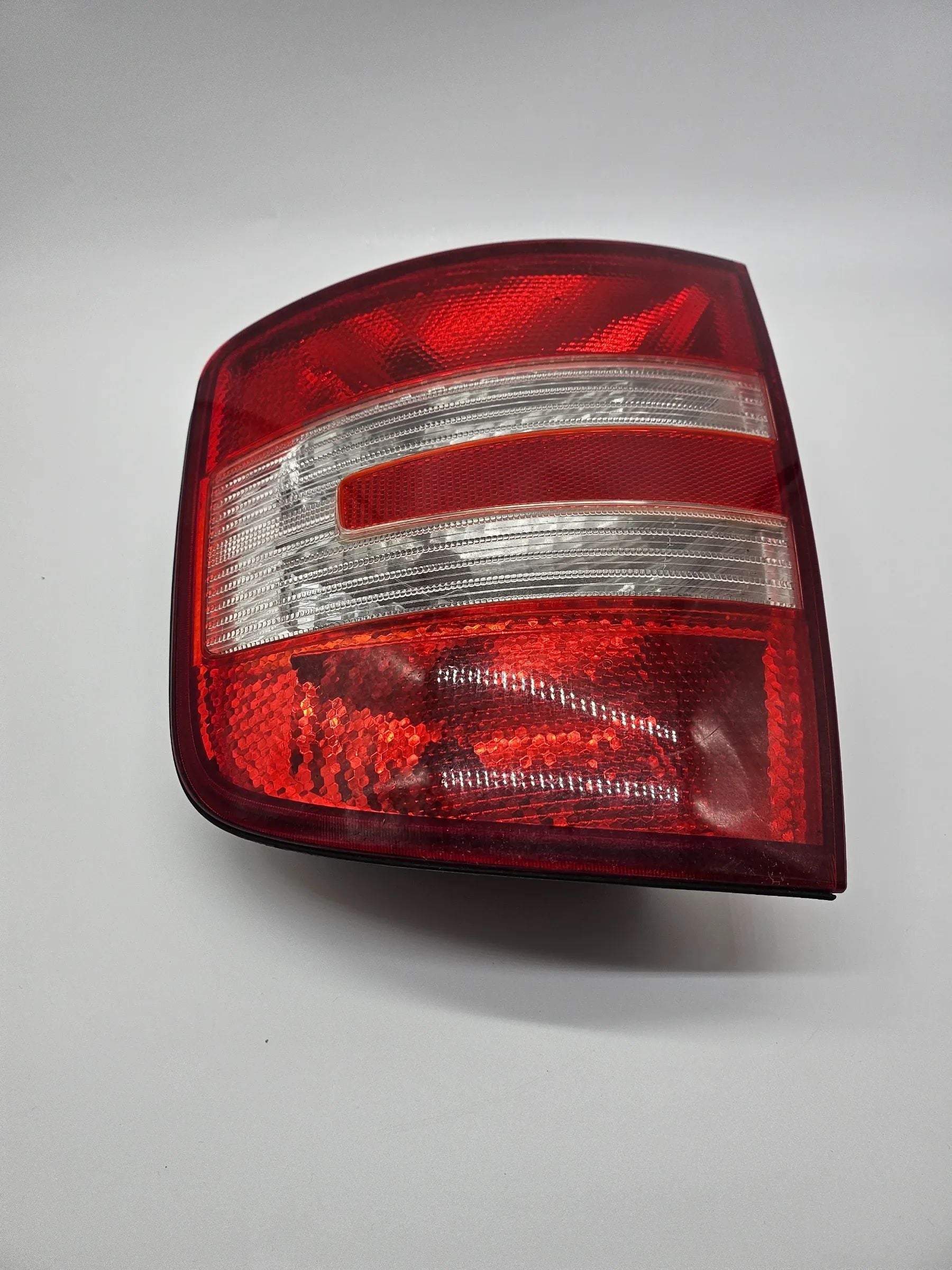 Original Skoda Fabia Mk1 (6Y)  Rückleuchte Heckleuchte rechts YU3X13A602AAB