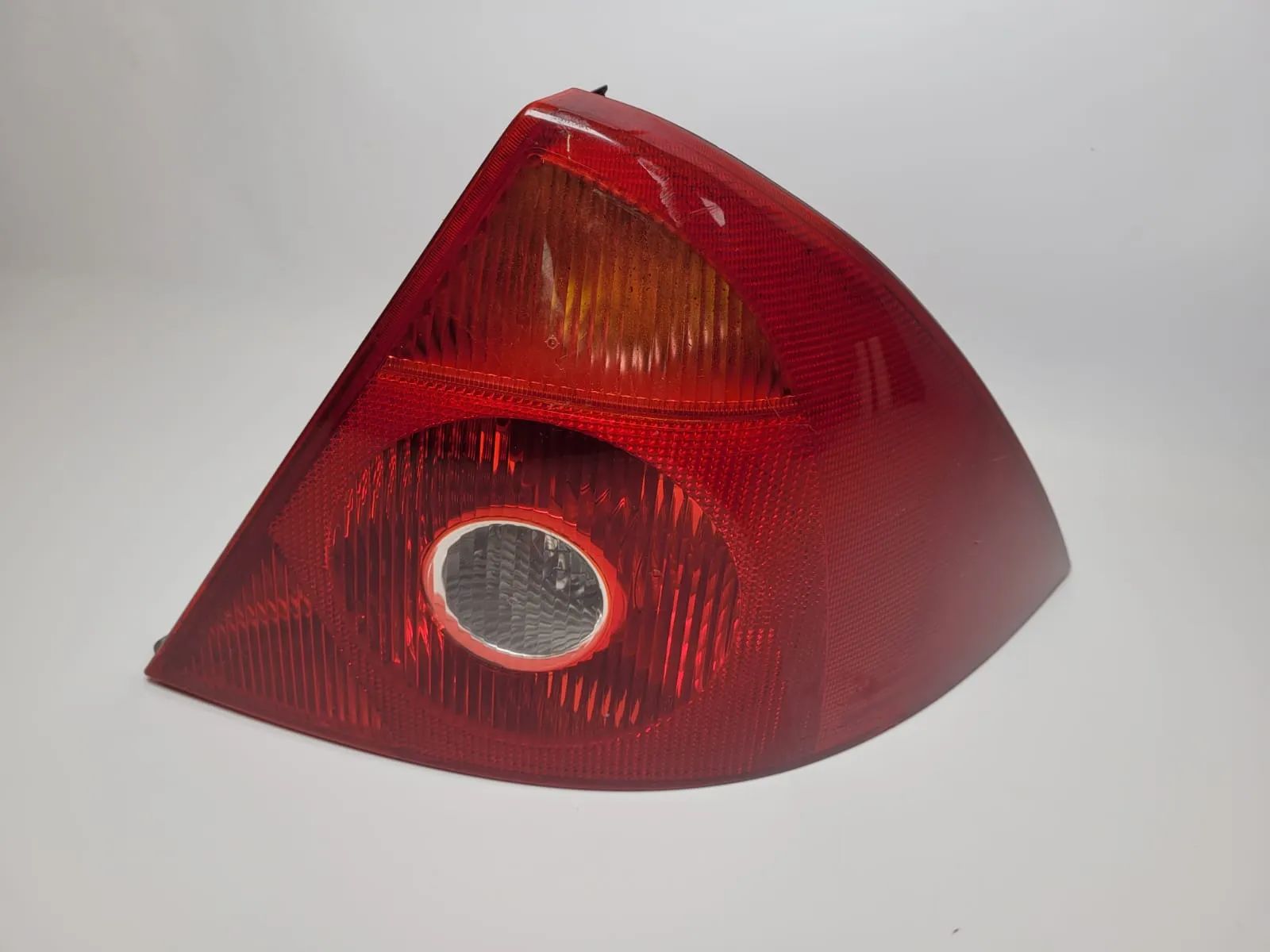 Originele Ford Mondeo III (B4Y) Achterlicht Rechts 1S7113404A