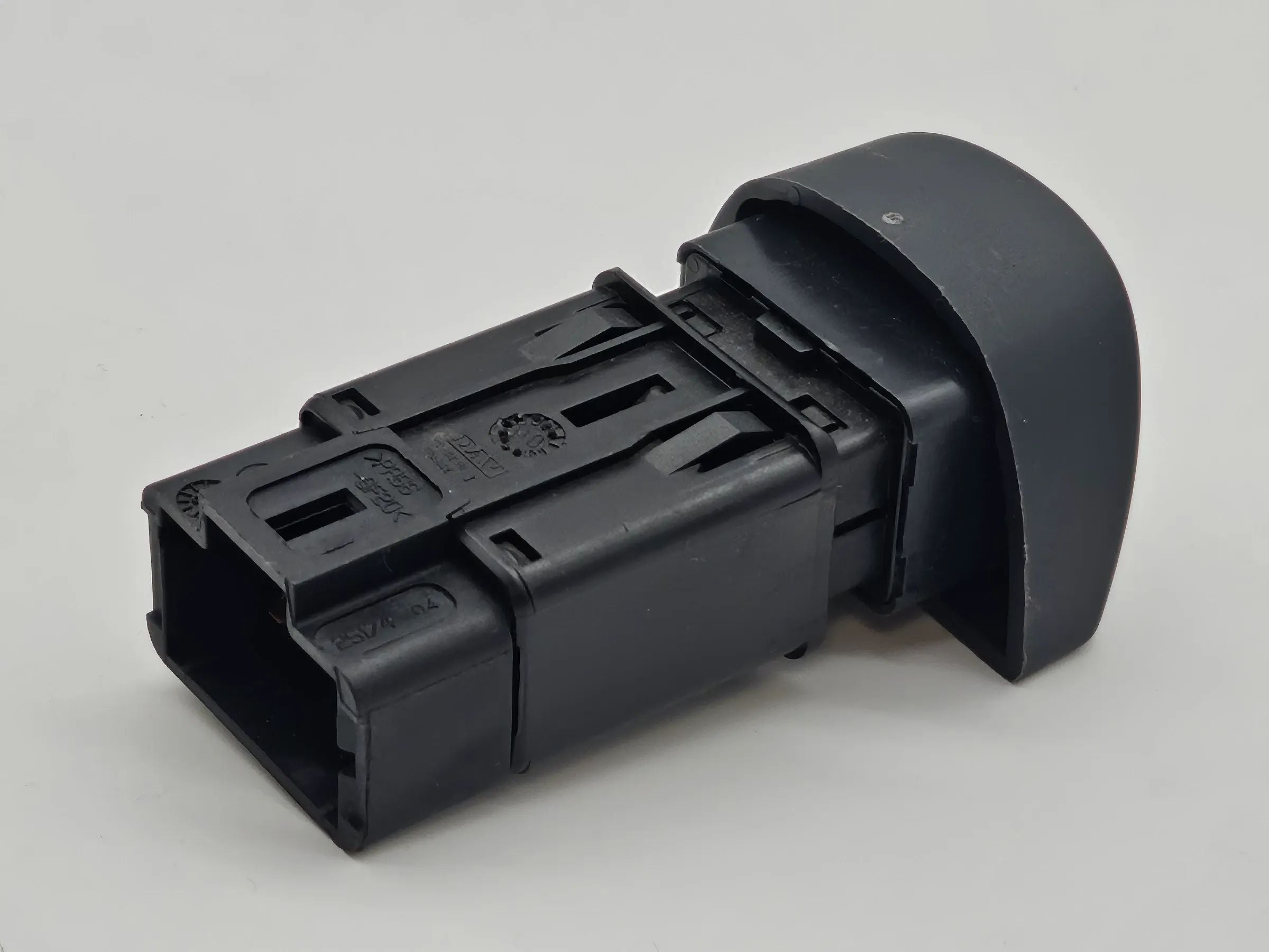 RENAULT MEGANE I 1 WARNBLINKER SCHALTER WARNLICHT KNOPF 7700435867