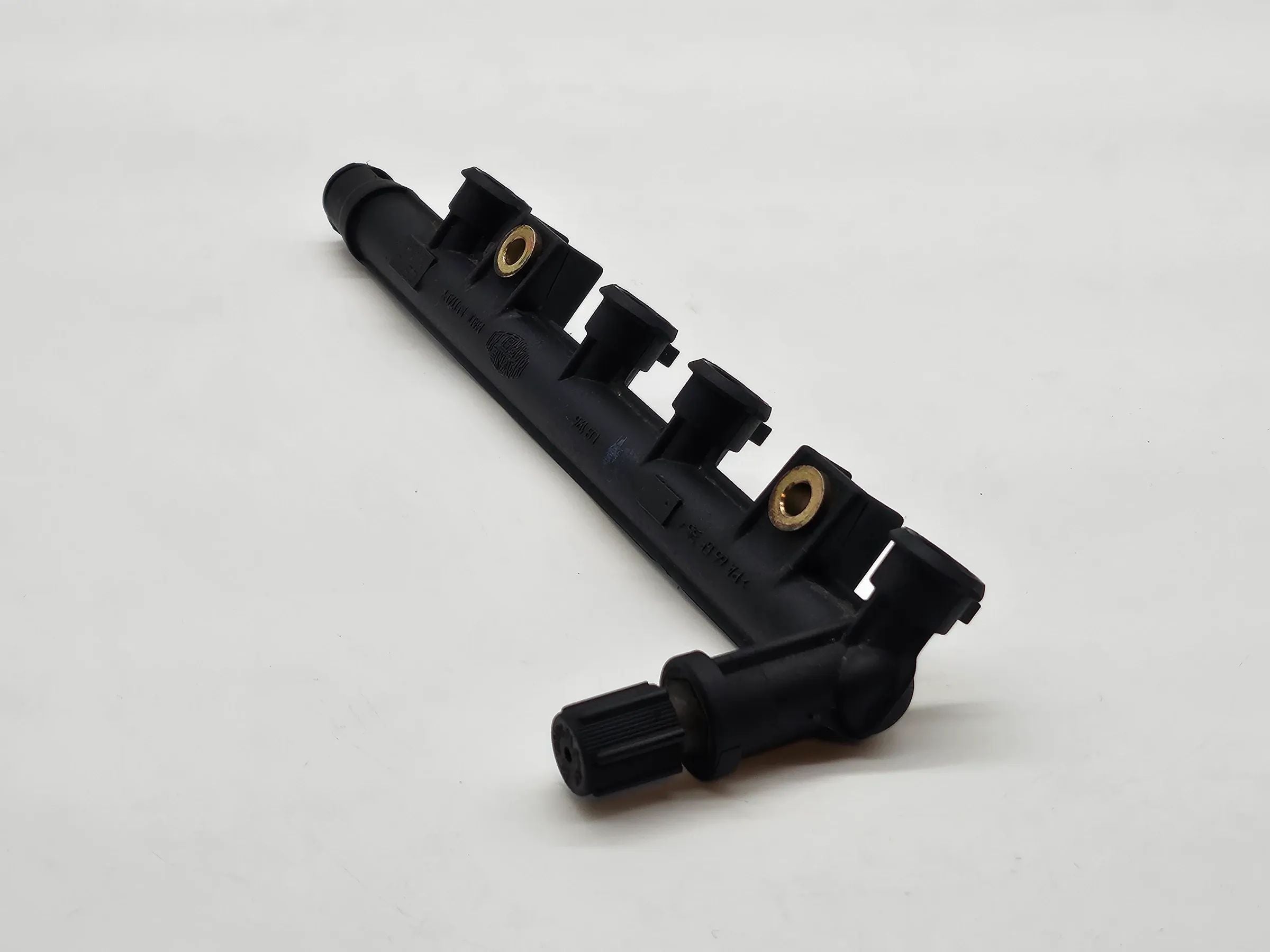 Original Fiat Punto 188 II 1.2 8V Einspritzleiste  3219018301