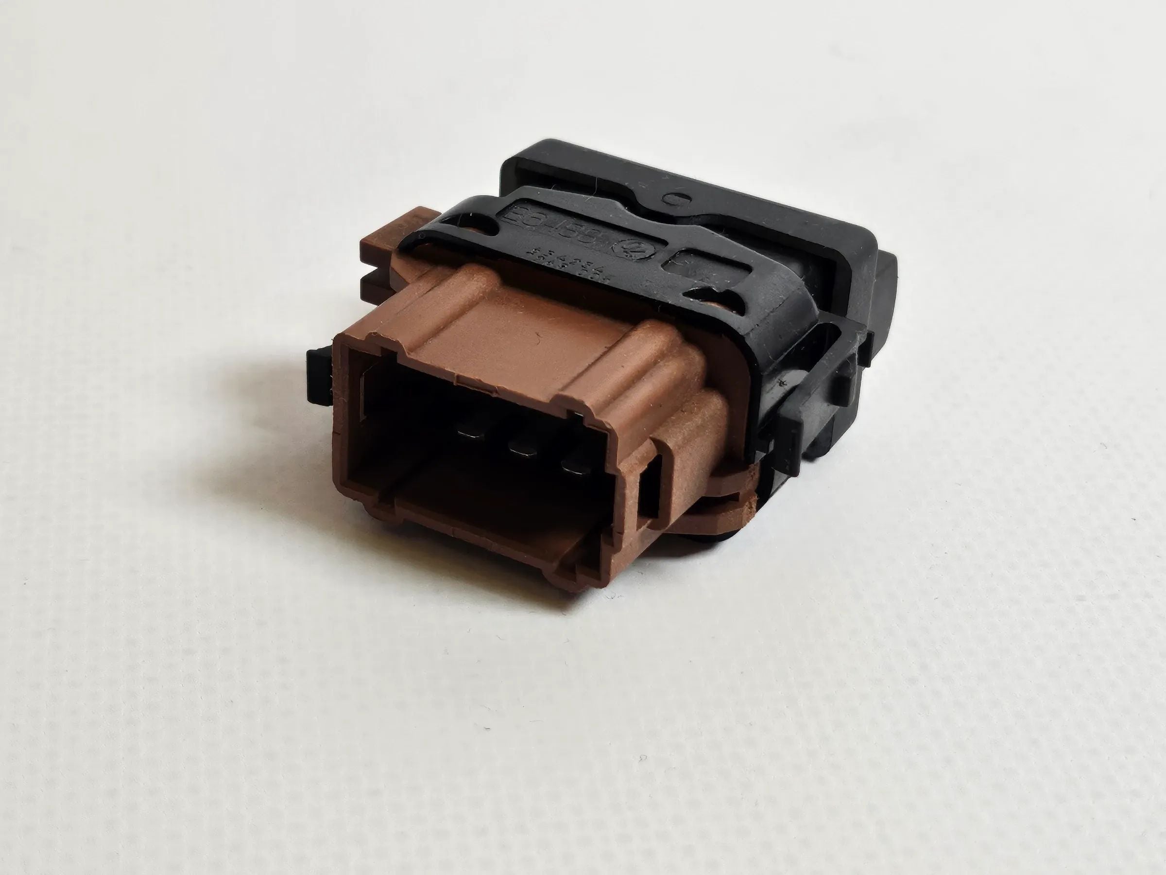 Original Renault Clio 2 II Schalter Heckscheibenheizung 26488