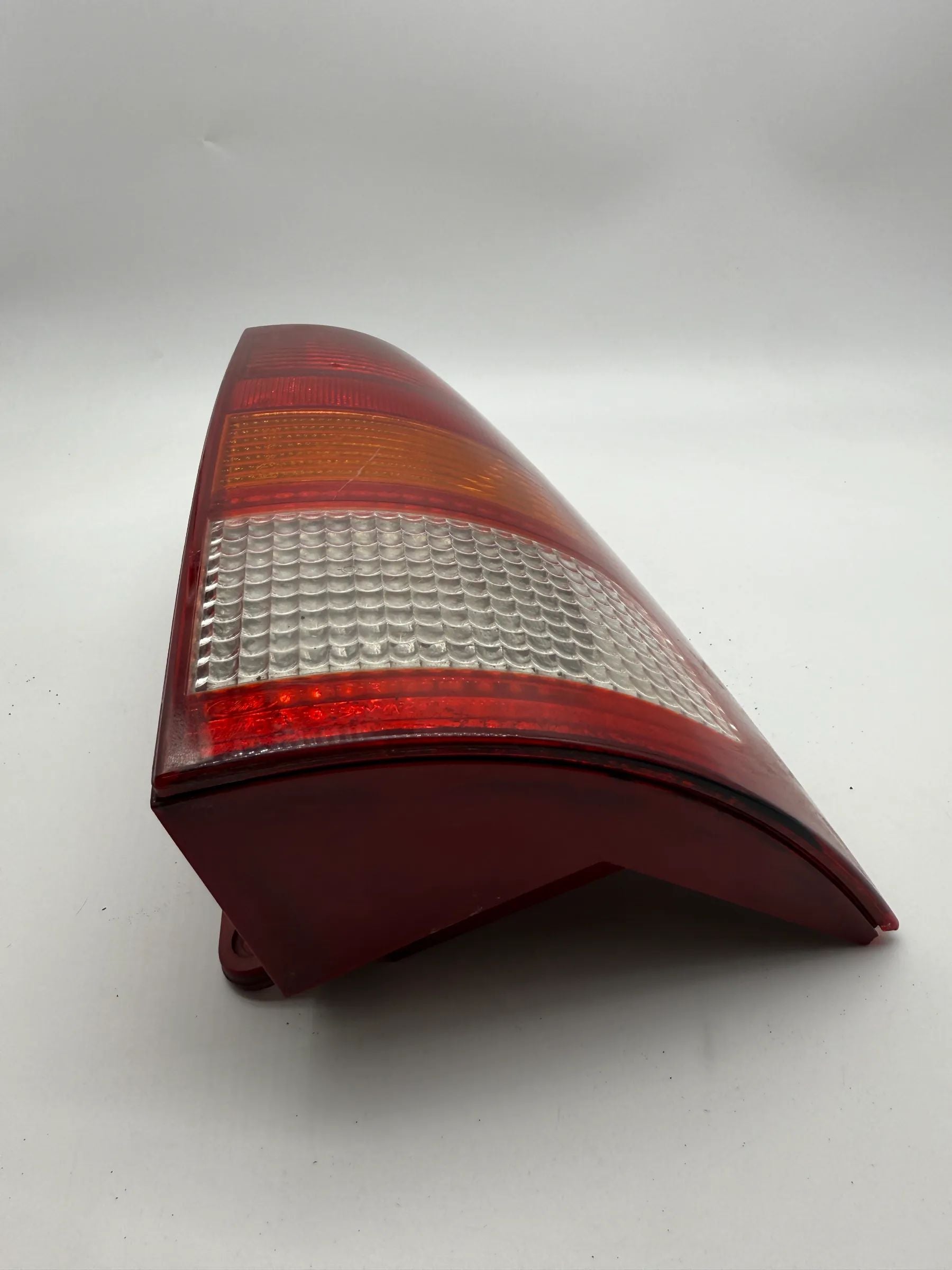 Original Ford Focus 1 I (DAW/DBW) Rückleuchte / Rücklicht Rechts XS4X-13441-AD