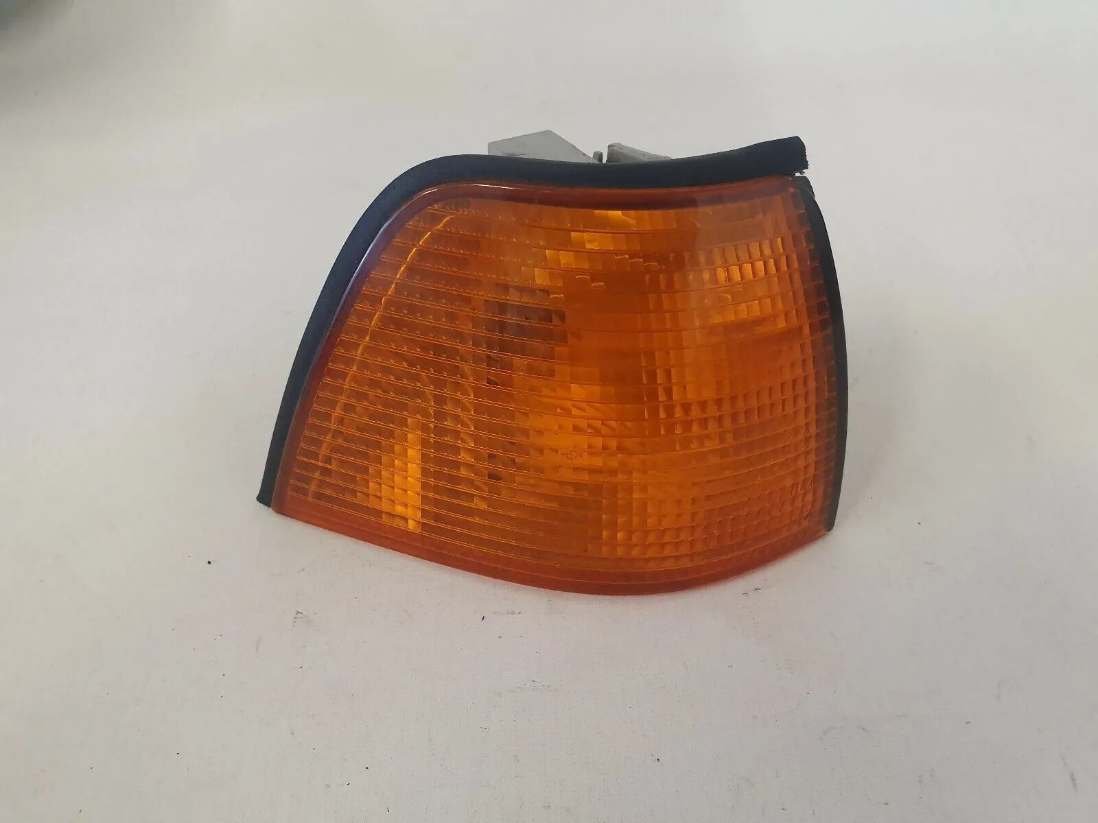 Оригинальный оранжевый поворотник BMW E36 Touring 316I 318I 320I 323I 325I 328 1387044