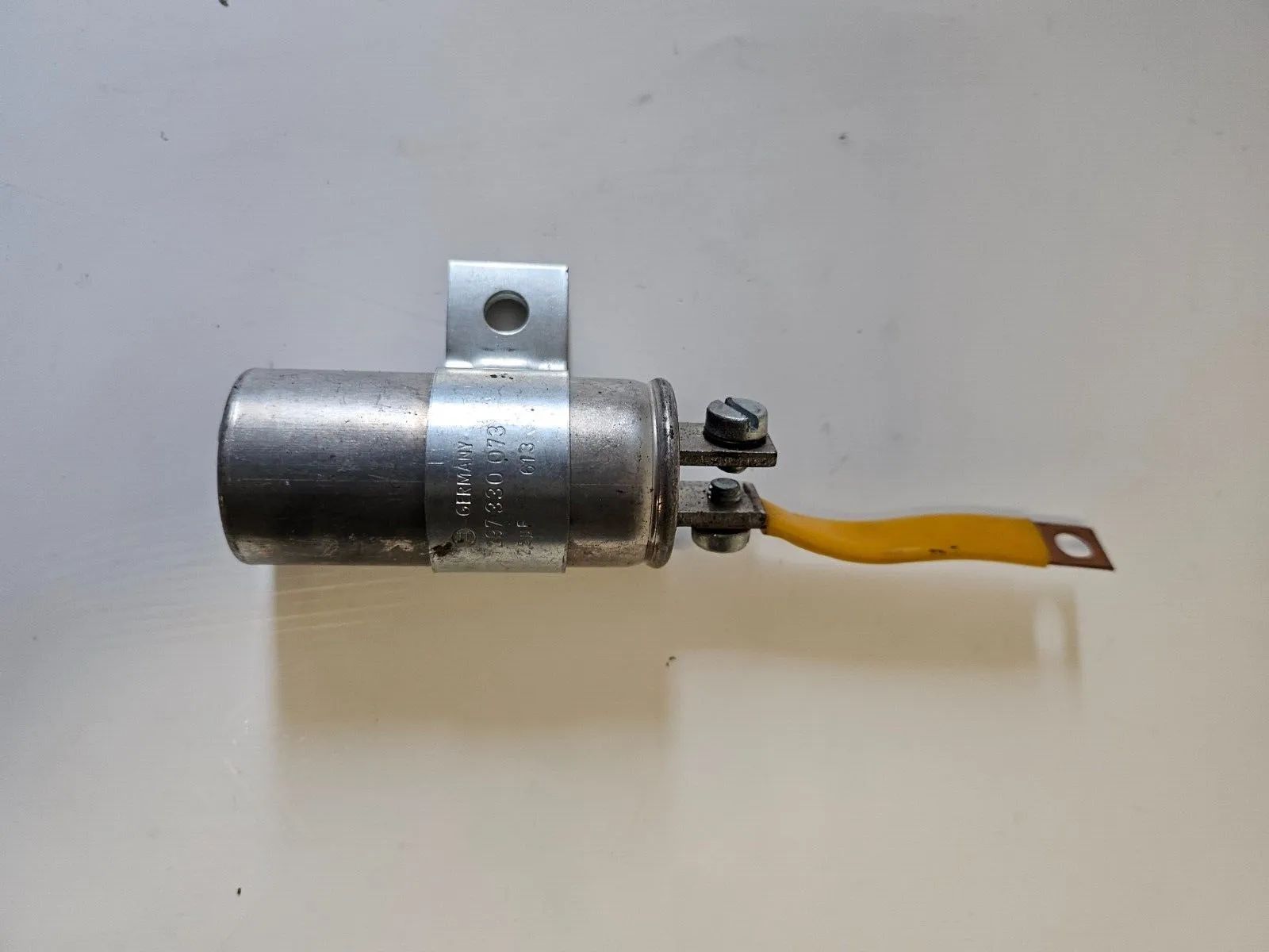 असली BOSCH 1 297 330 073 कंडेनसर - ओल्डटाइमर Opel VW Porsche Mercedes के लिए