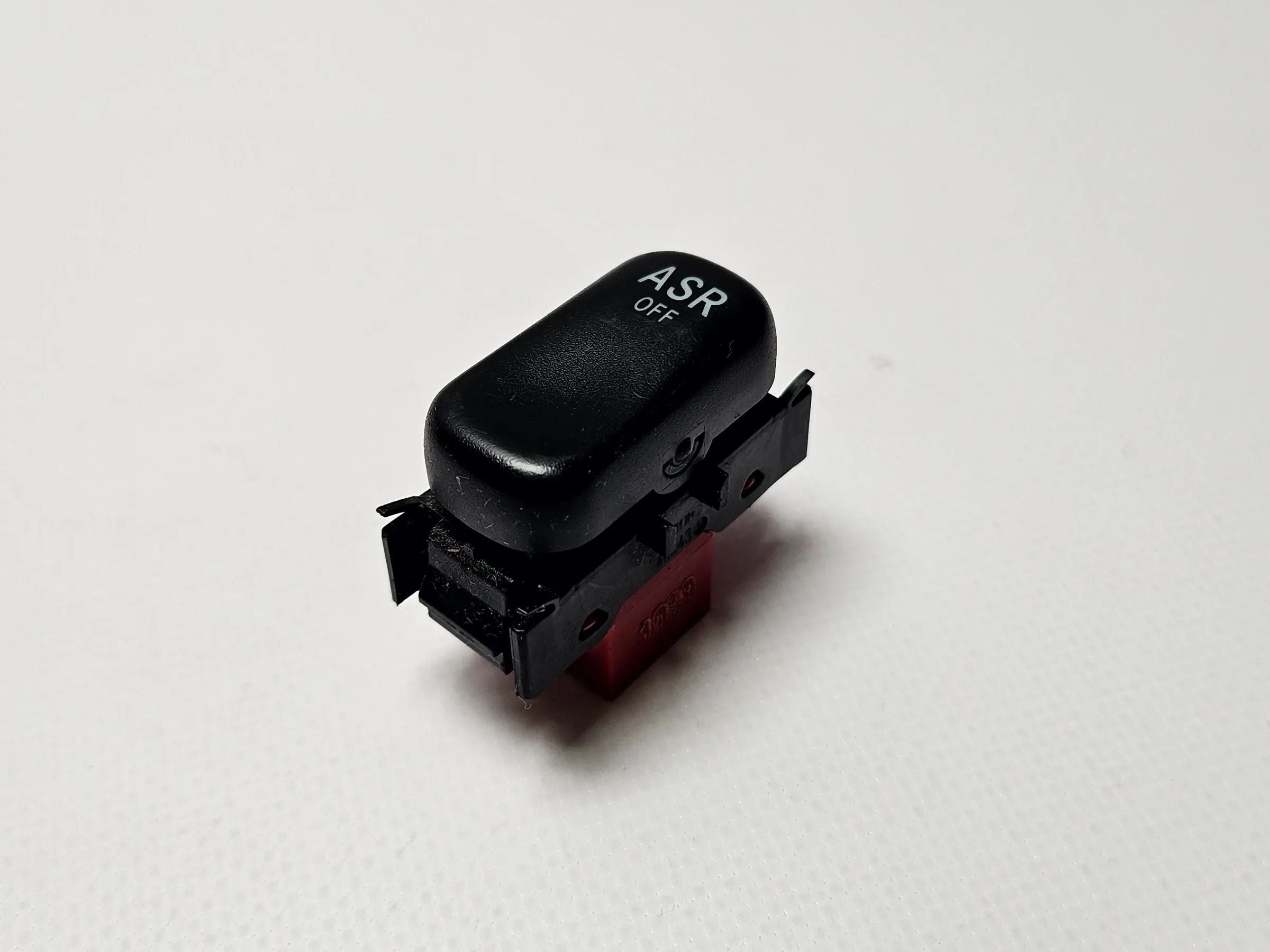 Original Mercedes-Benz C 220 CDI 202 Manual ASR 2108213451KZ - Peça Original auto-veritas.com/pt/