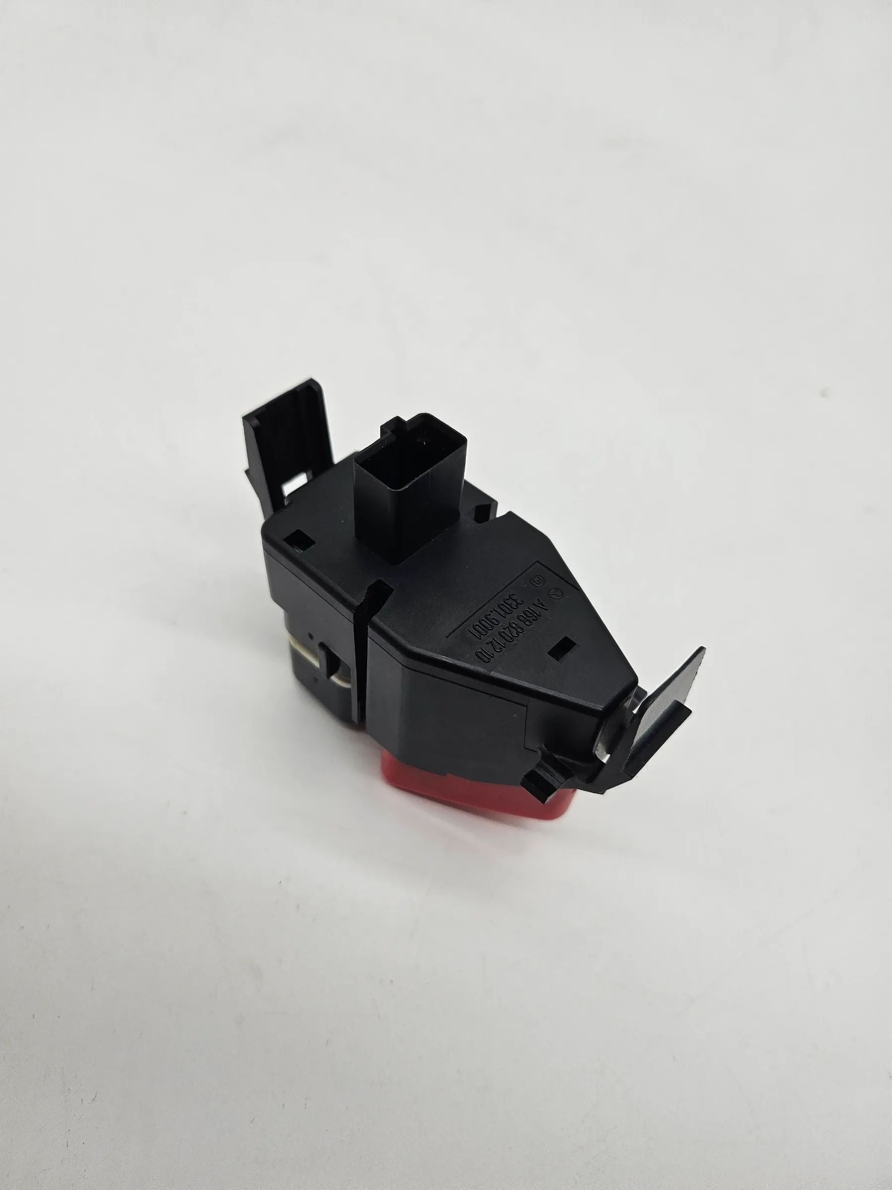 Original MERCEDES BENZ A-KLASSE W168 A140 Interruptor de luces de emergencia A1688201210
