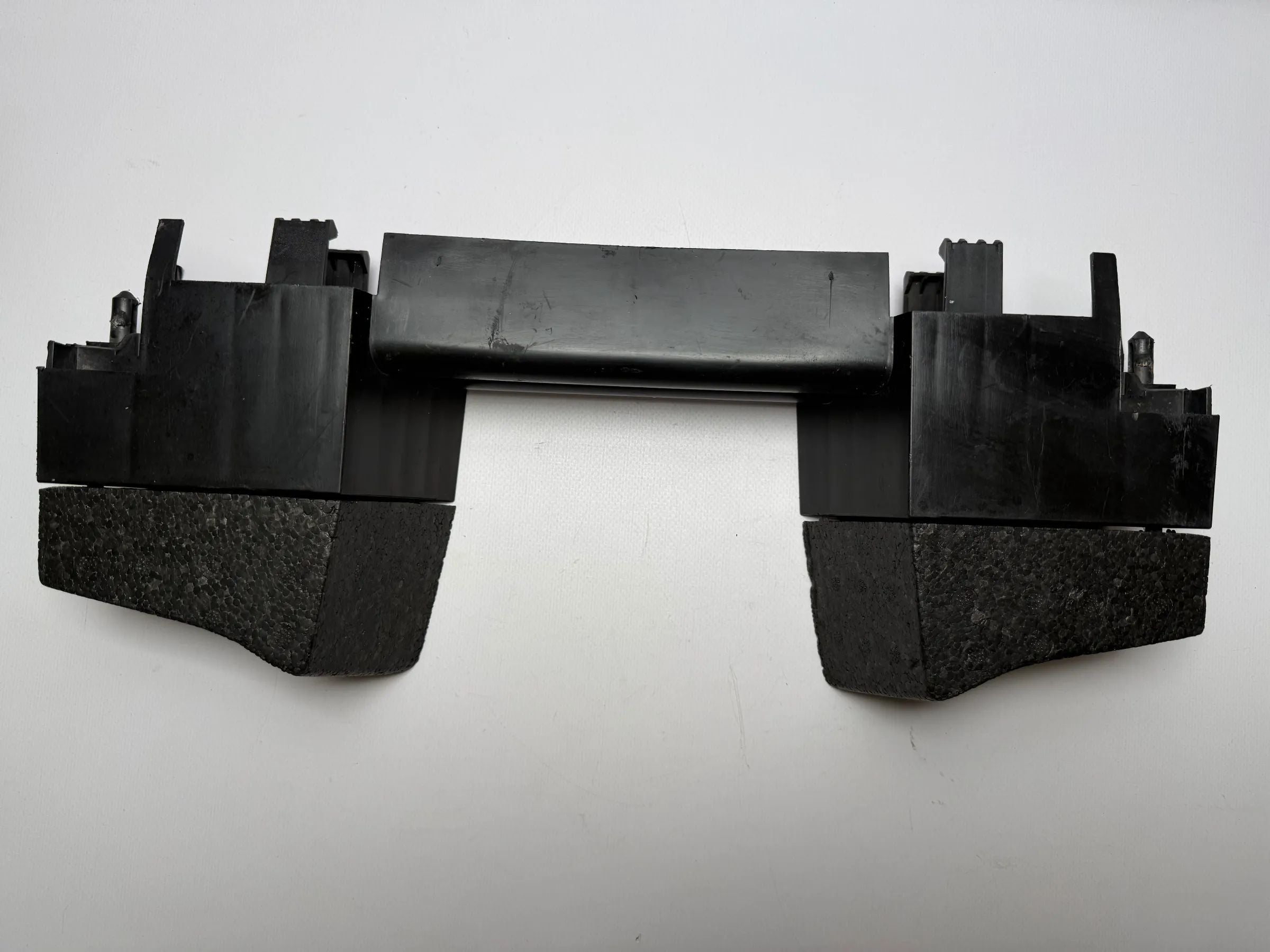 Support de pare-chocs original Alfa-Romeo 60694014-SX / DX