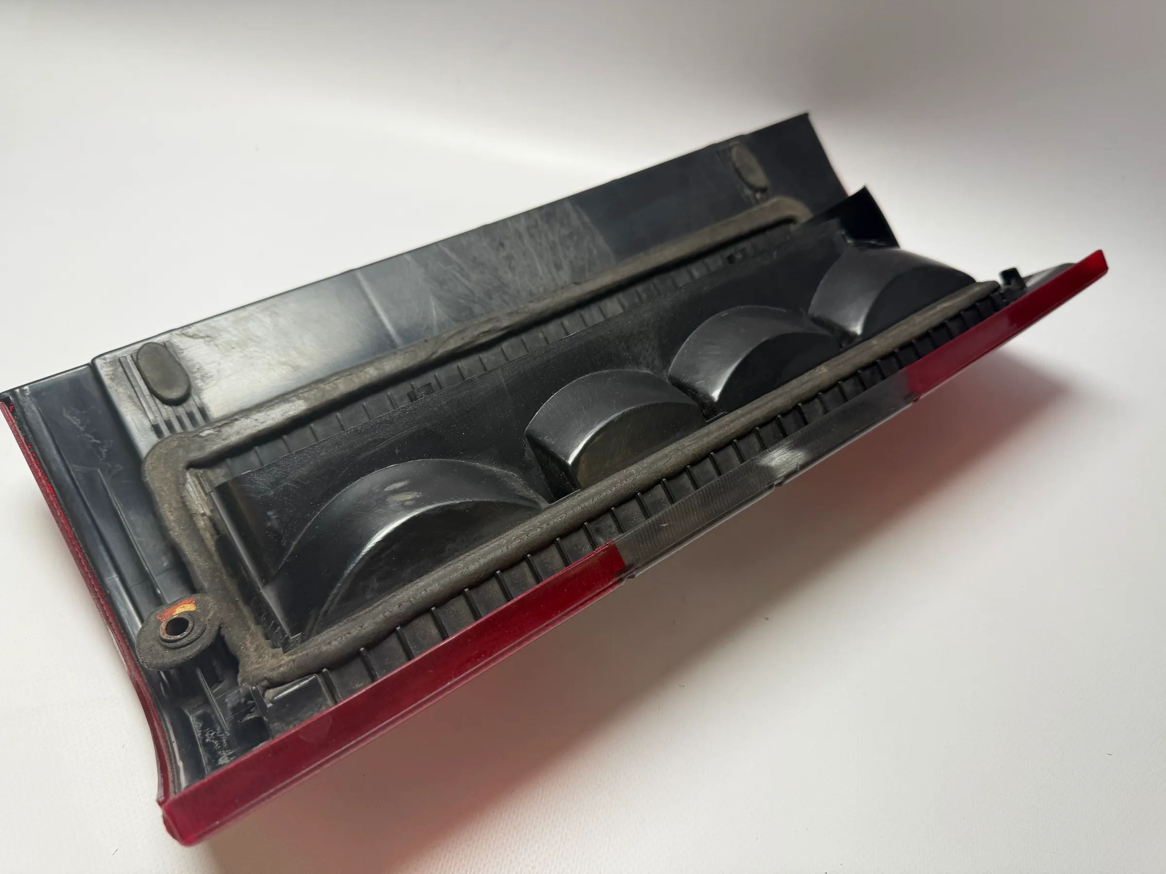 Luz Traseira Original Fiat Citroen Peugeot Direita E357241 / 1326358080