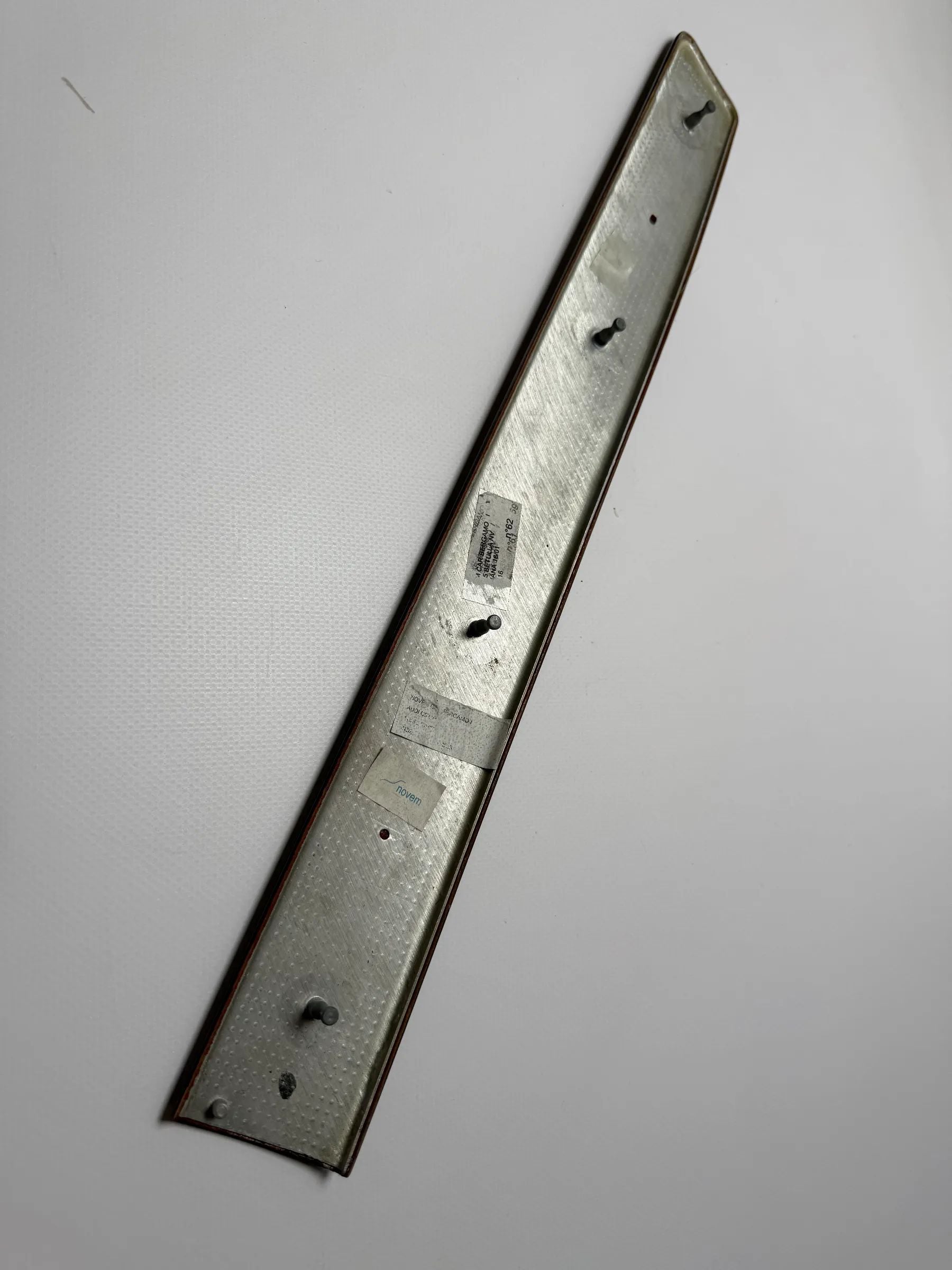 Orijinal Audi A6 4B Ön Sol Ahşap Wurzelmaser Dekor Çıta 4B0867409