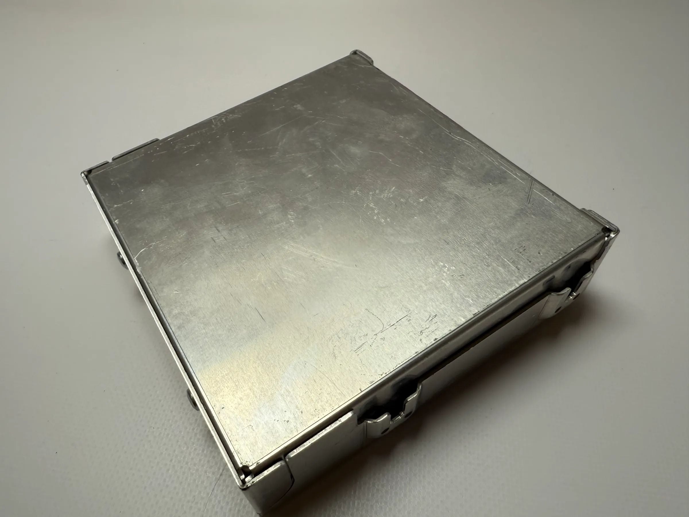 Оригинальный блок управления двигателем Opel Vectra B 1.6 дизель 16202319 NL / D96003