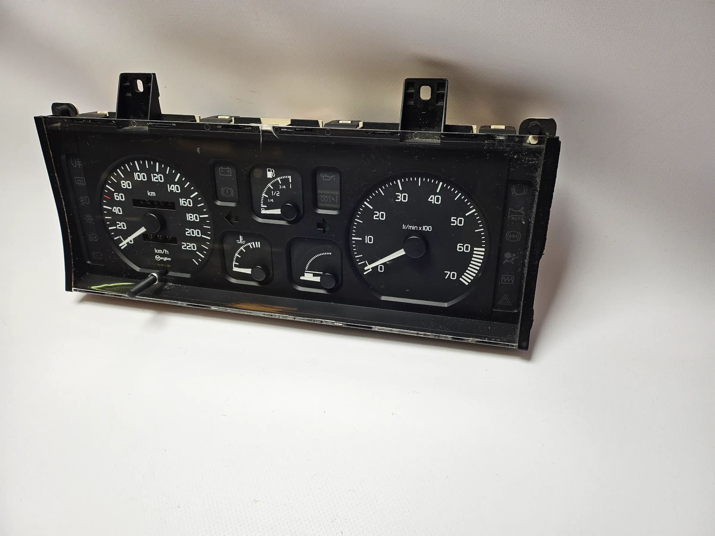 Tacómetro original cuadro de instrumentos RENAULT CLIO I (B C57 5 357) 1.2 195089 01