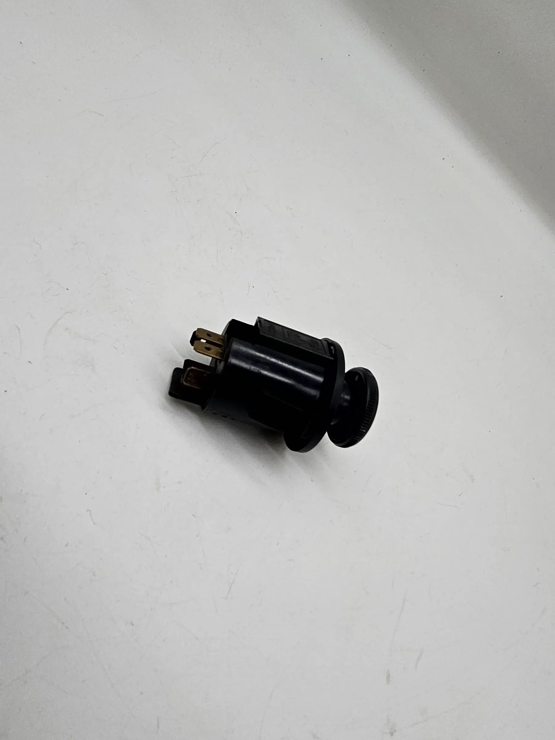 Оригинальный вентилятор отопителя и обогрев заднего стекла Opel Корса A, Кадет D, E