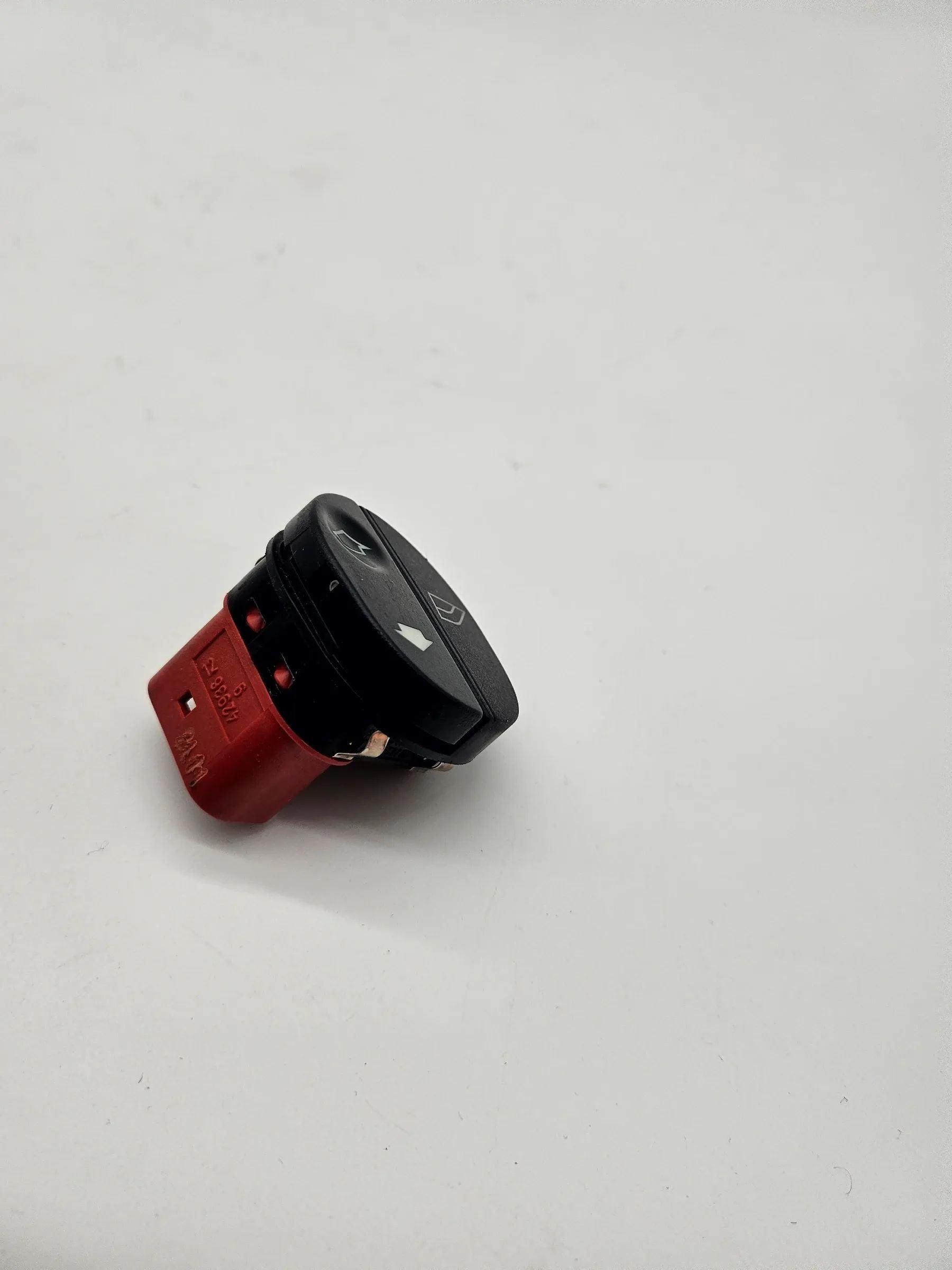 純正 FORD フィエスタ JH1 96FG14529AC パワーウインドウスイッチ