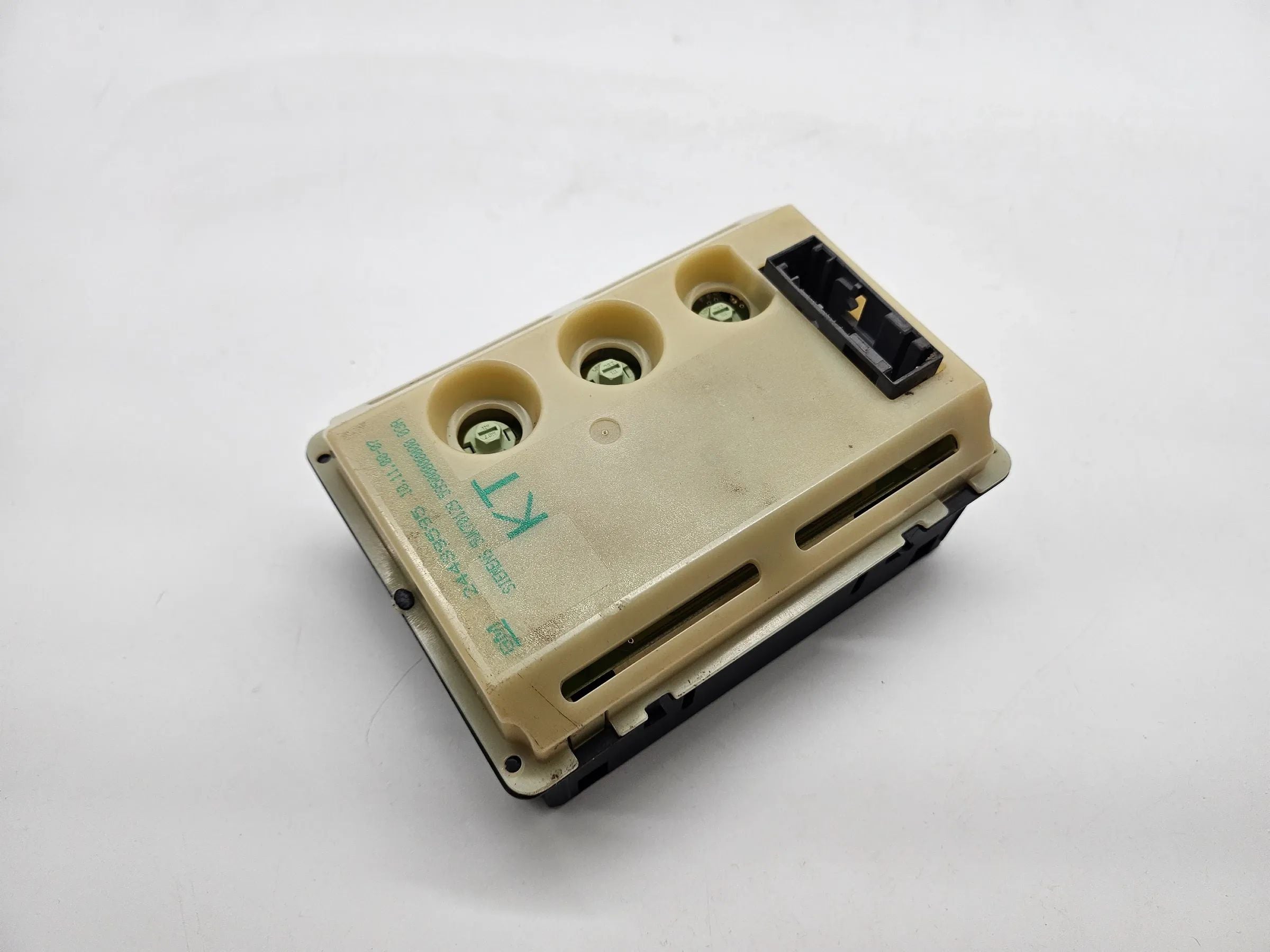 Originele Opel Omega B boordcomputer 24439595 Siemens 5WK70129