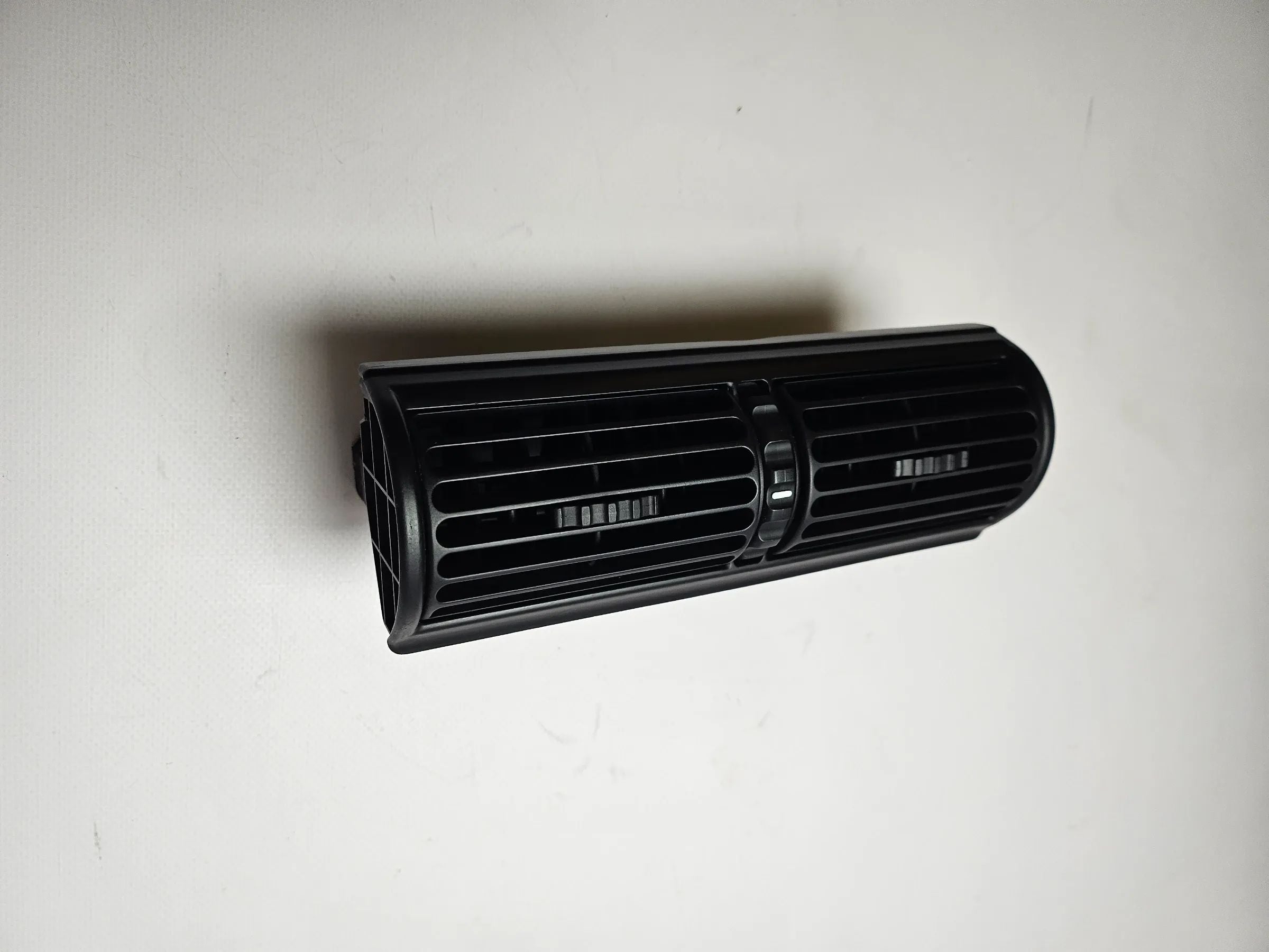 Orijinal BMW 3 Serisi E36 Hava Havalandırma Kapağı 8390216