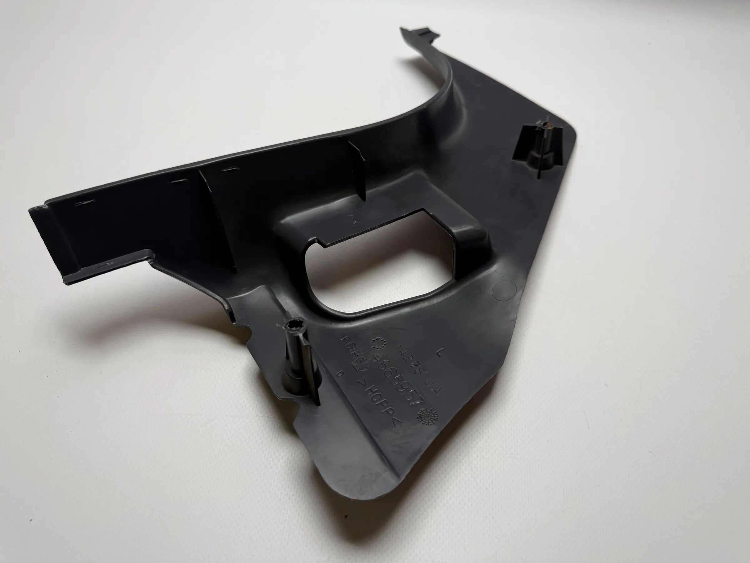 Original Chrysler Cirrus SEBRING LH Panel Samping 4665957 / 14278UA