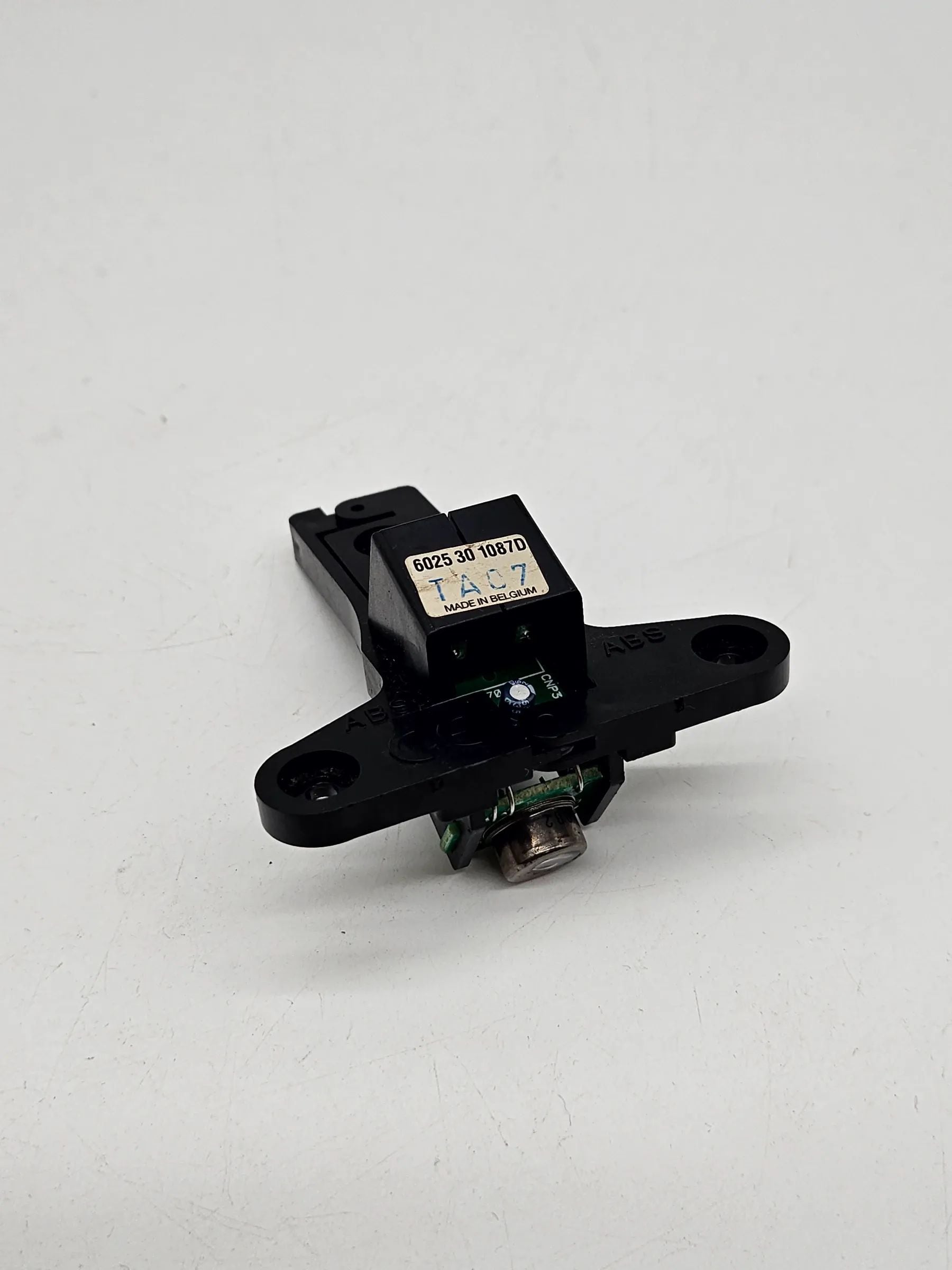 อะไหล่แท้ Renault Scenic 1 JA เซ็นเซอร์รับสัญญาณวิทยุ 6025301087