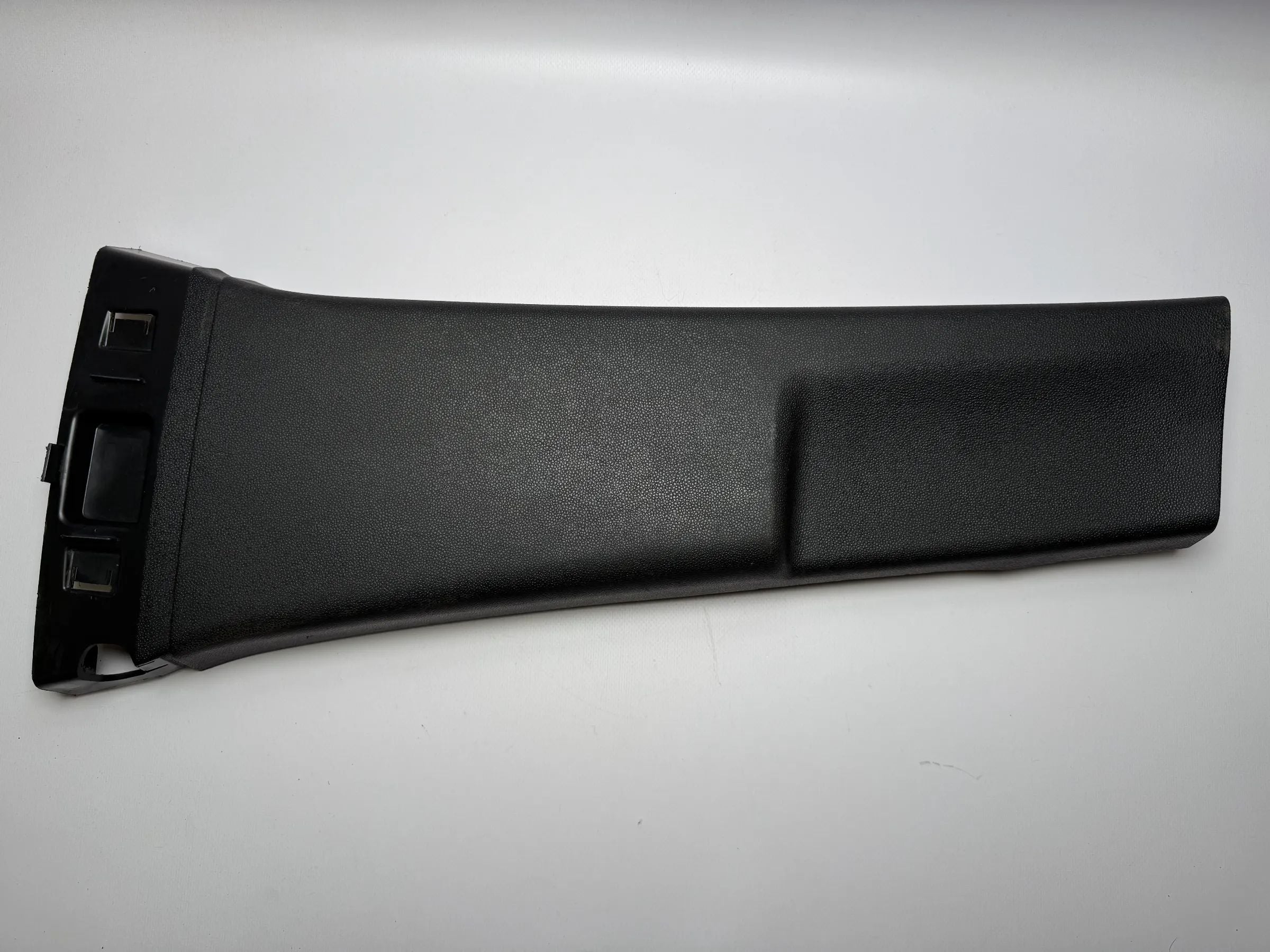 Original OPEL Zafira B 1 Recubrimiento Vertical Central Bajo Izquierdo 13129318 LH