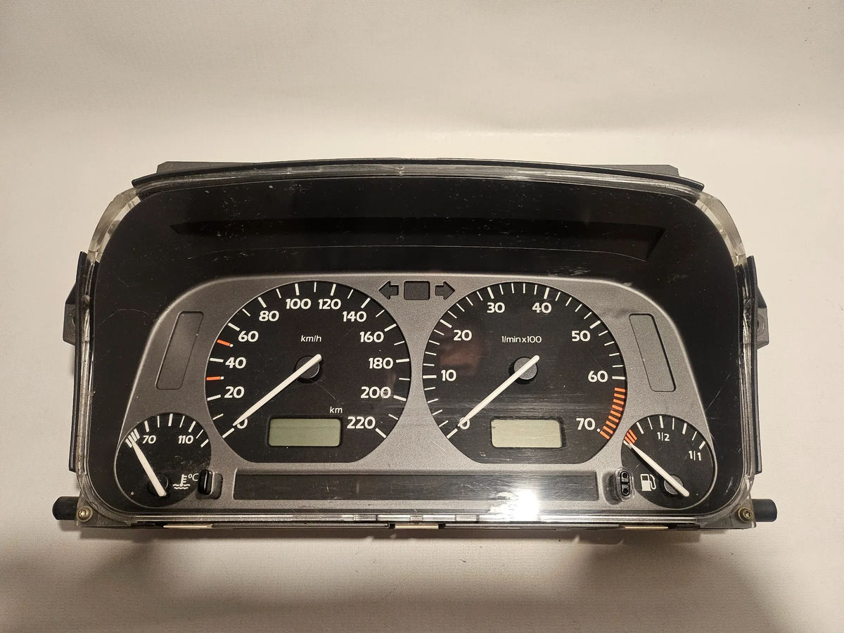 Speedometer original VW Golf III 3 IV 4 Cabrio petrol speedometer VDO 1H0919860C 