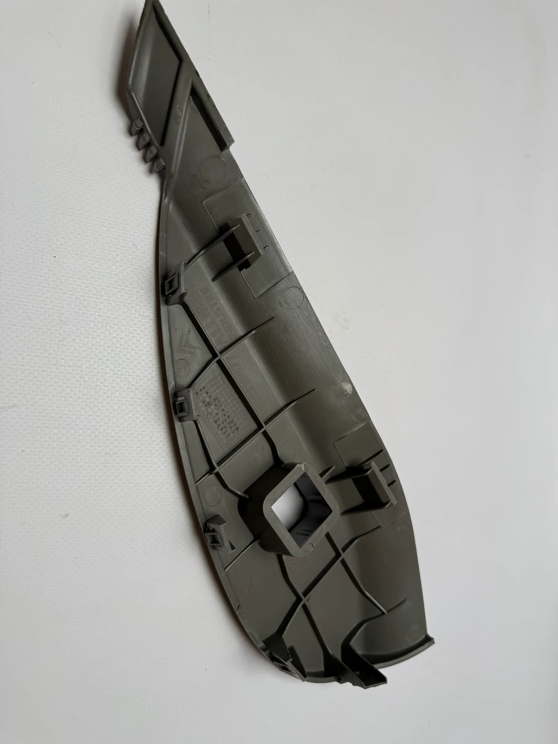 Originele Citroen Xsara PICASSO Dashboard Bekleding 9631315777