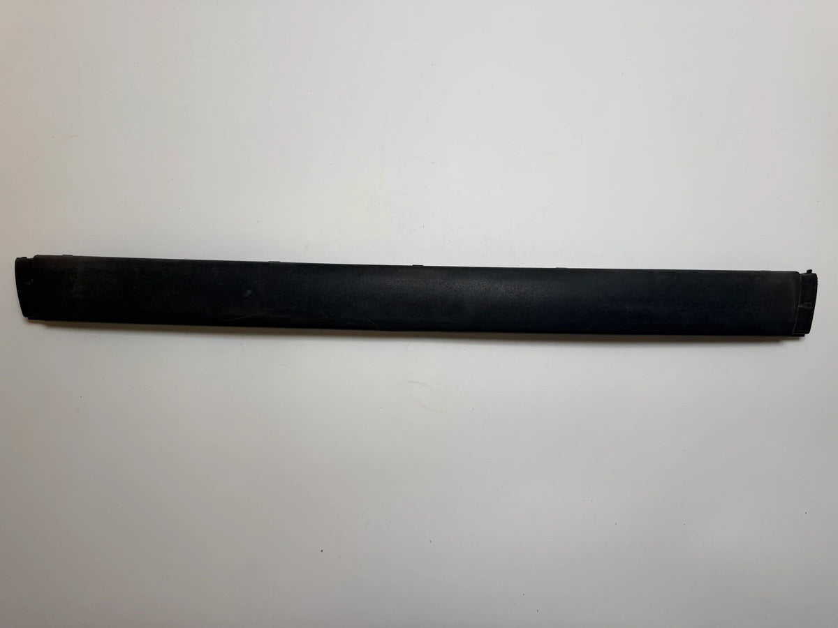 อะไหล่แท้ Volvo S60 00-04 ชิ้นกันกระแทกกันชน หมายเลข 9484229