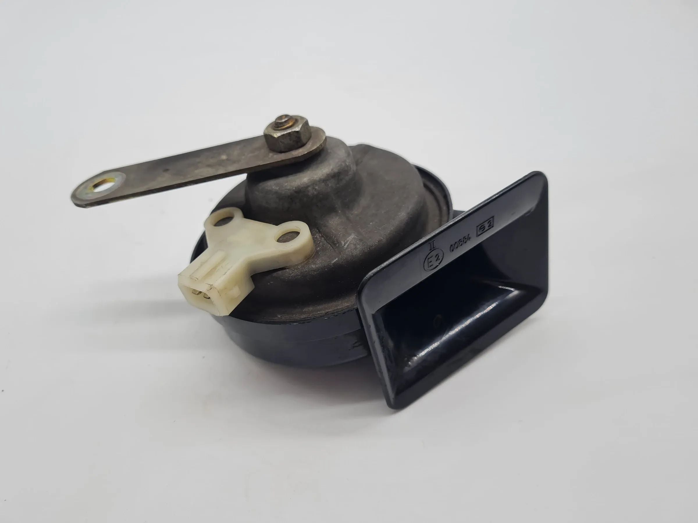 Original VW Golf IV 4 (1J5/1J1) Hupe Signalhorn E200884