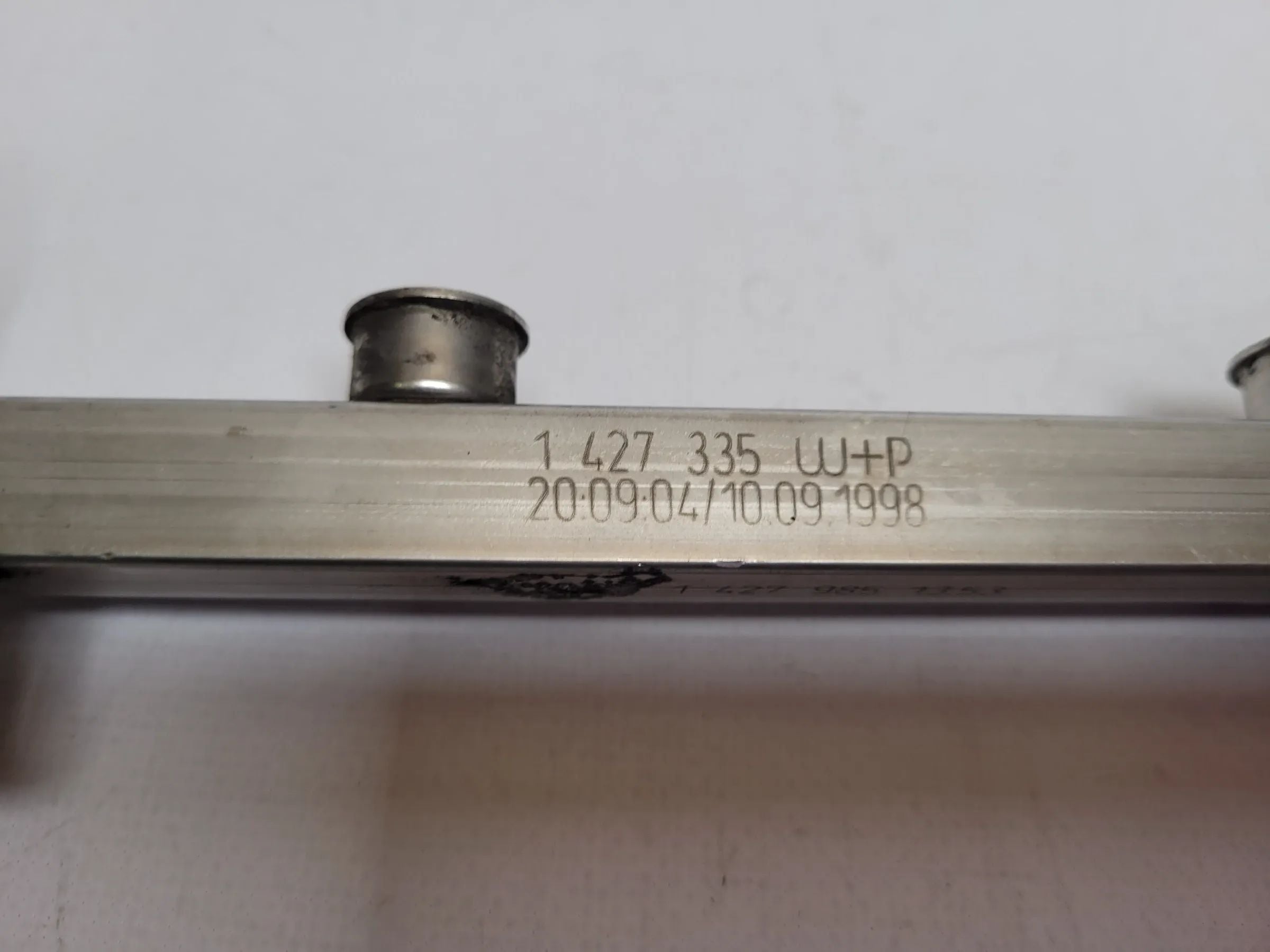 Original BMW 3er (E46) Einspritzleiste 14279851353