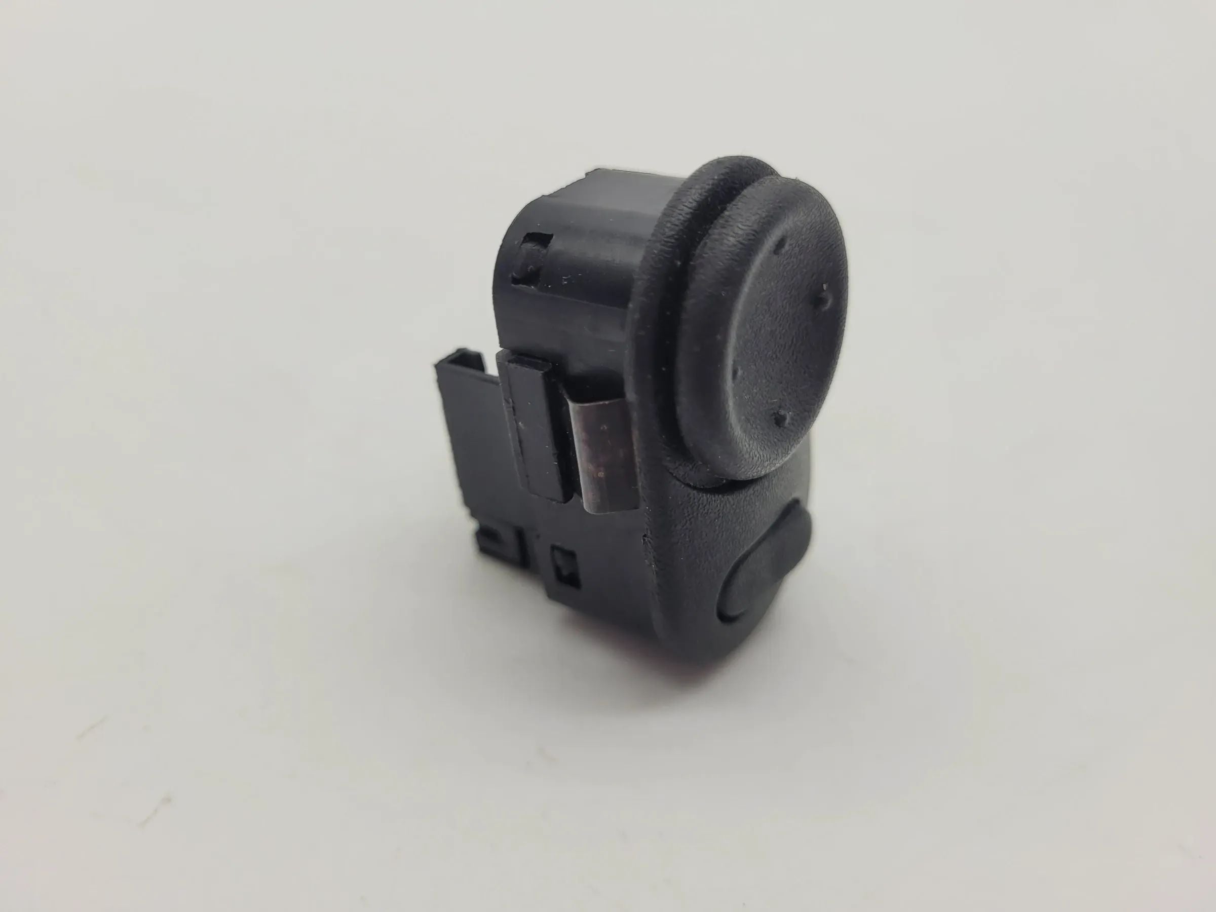 Original Opel Astra G (T98) Spiegelvertstellung Knopf Links Vorne 9226863