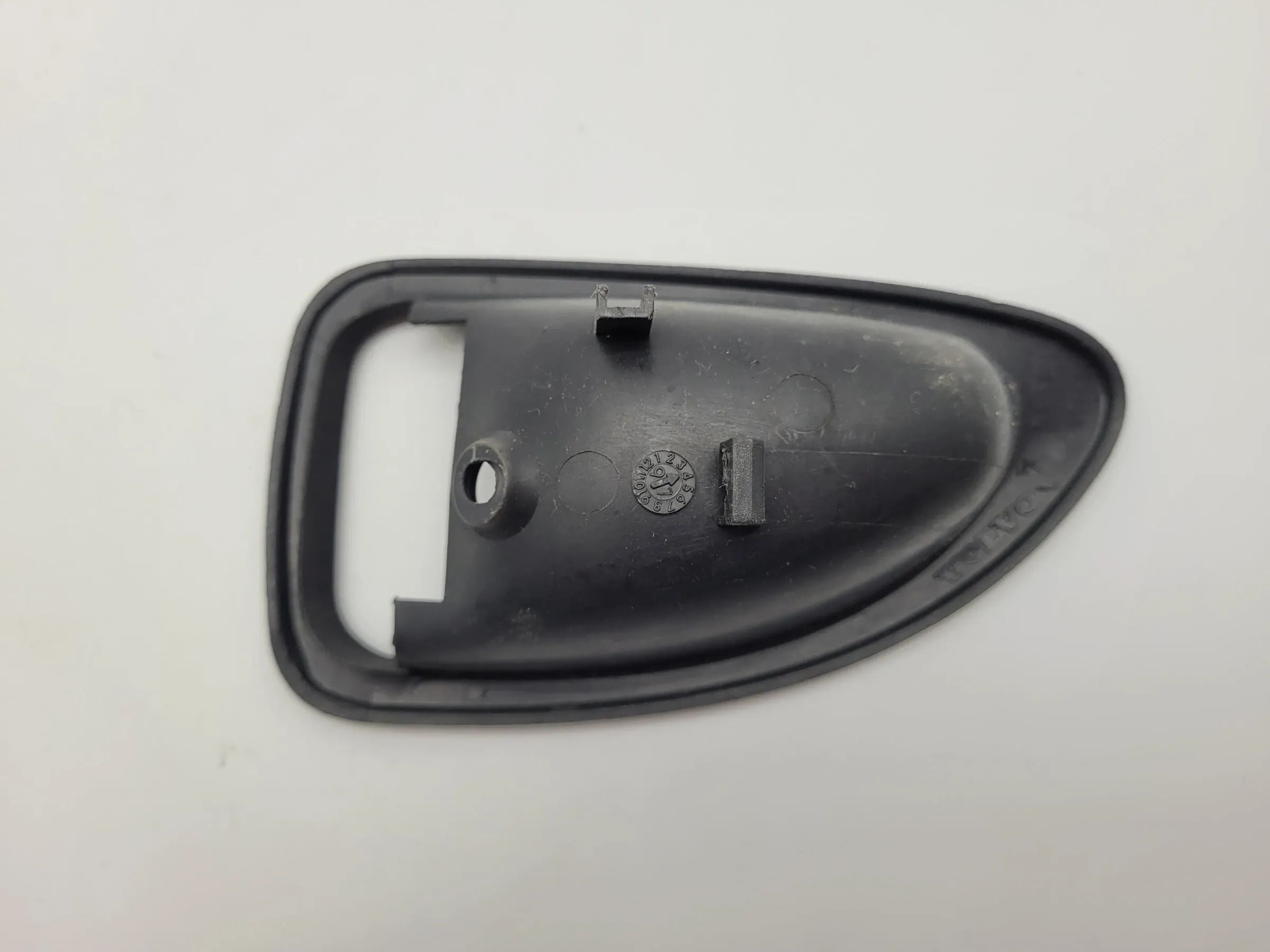 Original Volvo V40/S40 (644/645) Türgriffschale Vorne Links 814880