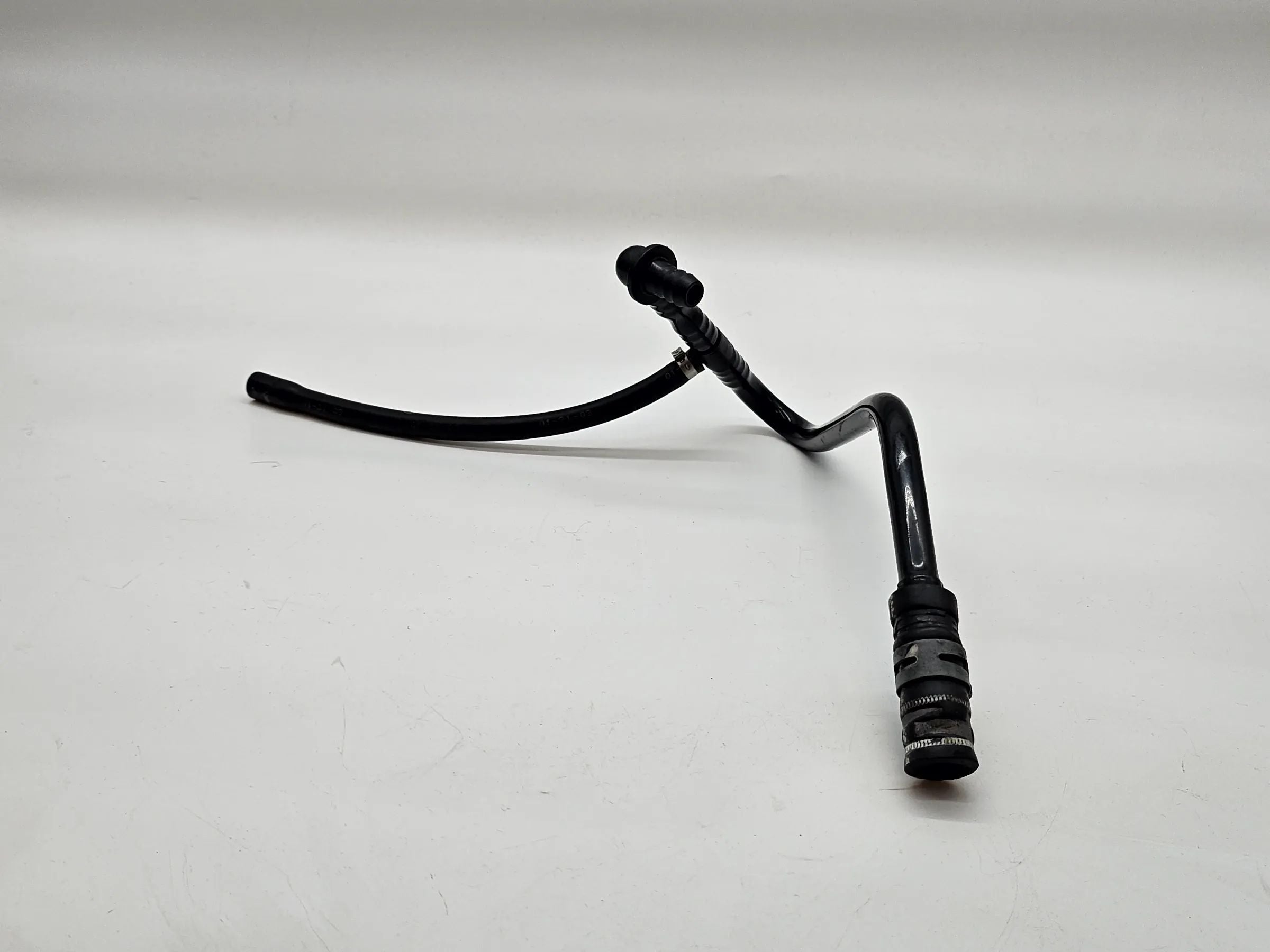 Original Audi A4 8E B6 2,0L FSI AWA Unterdruckleitung Bremskraftverstärker