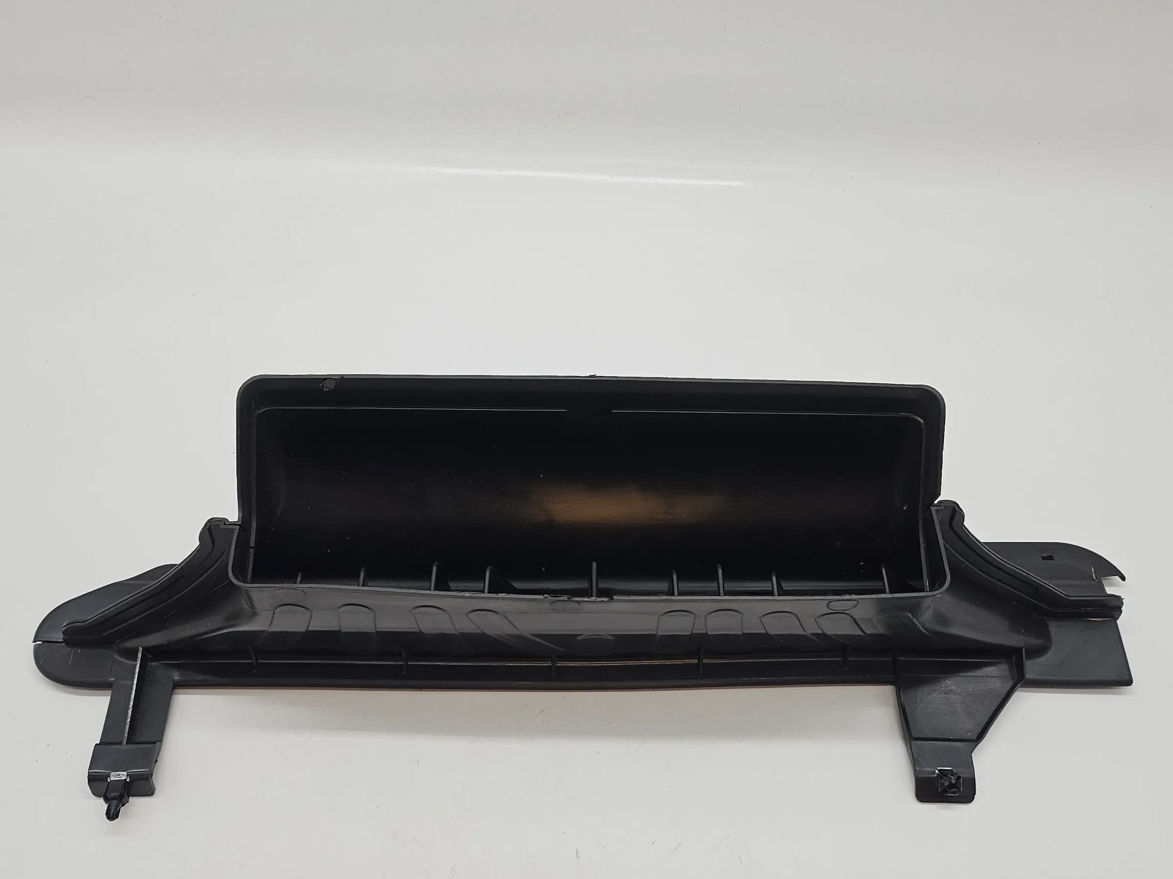 Original Audi A4 8E 2,5 TDI Ladeluftführung Ansaugluftführung 8E1858431A