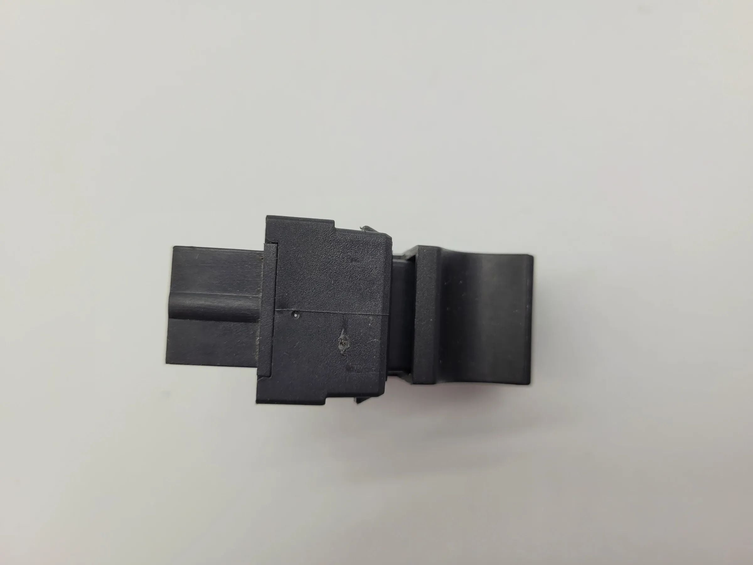 Original Lancia Delta II (844) Fensterheberschalter Links 07809A832