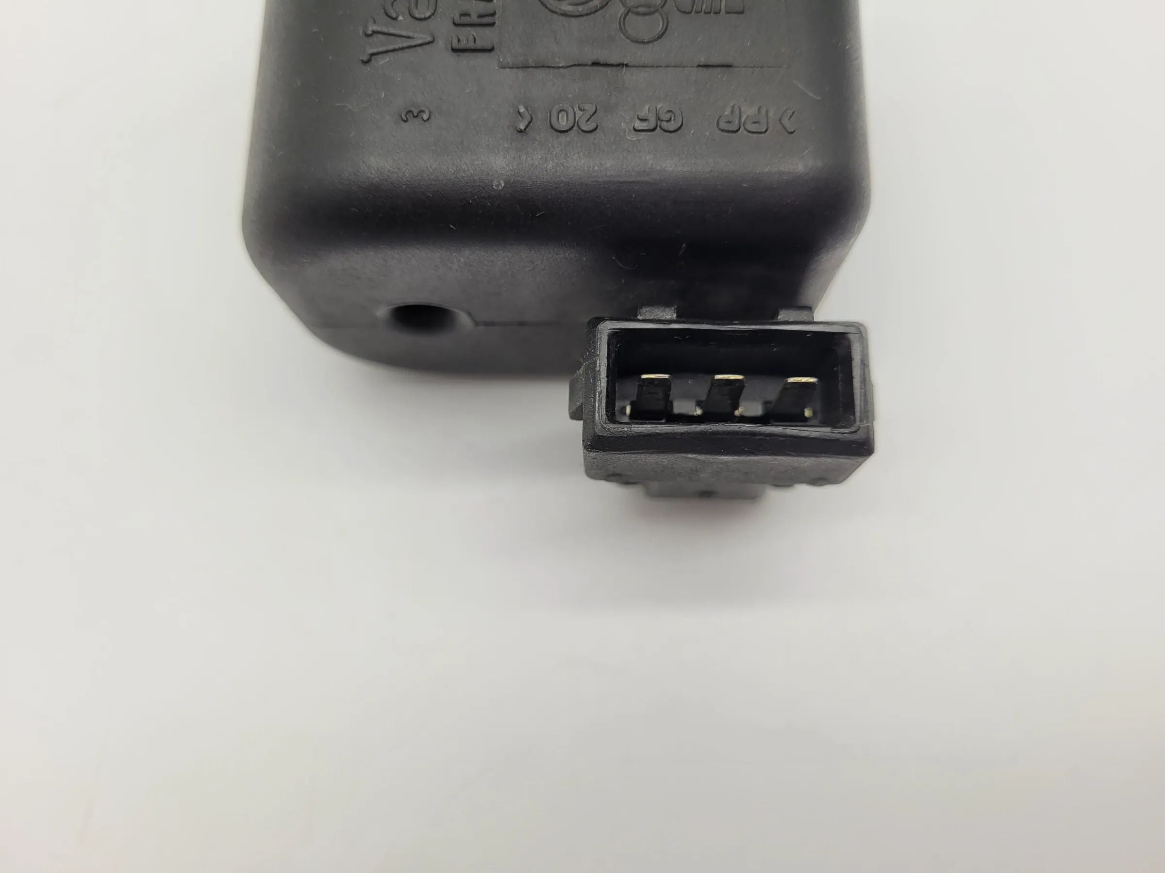 VW/Seat Ibiza II /Cordoba +Mehr Stellmotor LWR L/R 6K5941295