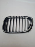 Original BMW X5 (E53) Kühlergrill Vorne Rechts 8247673