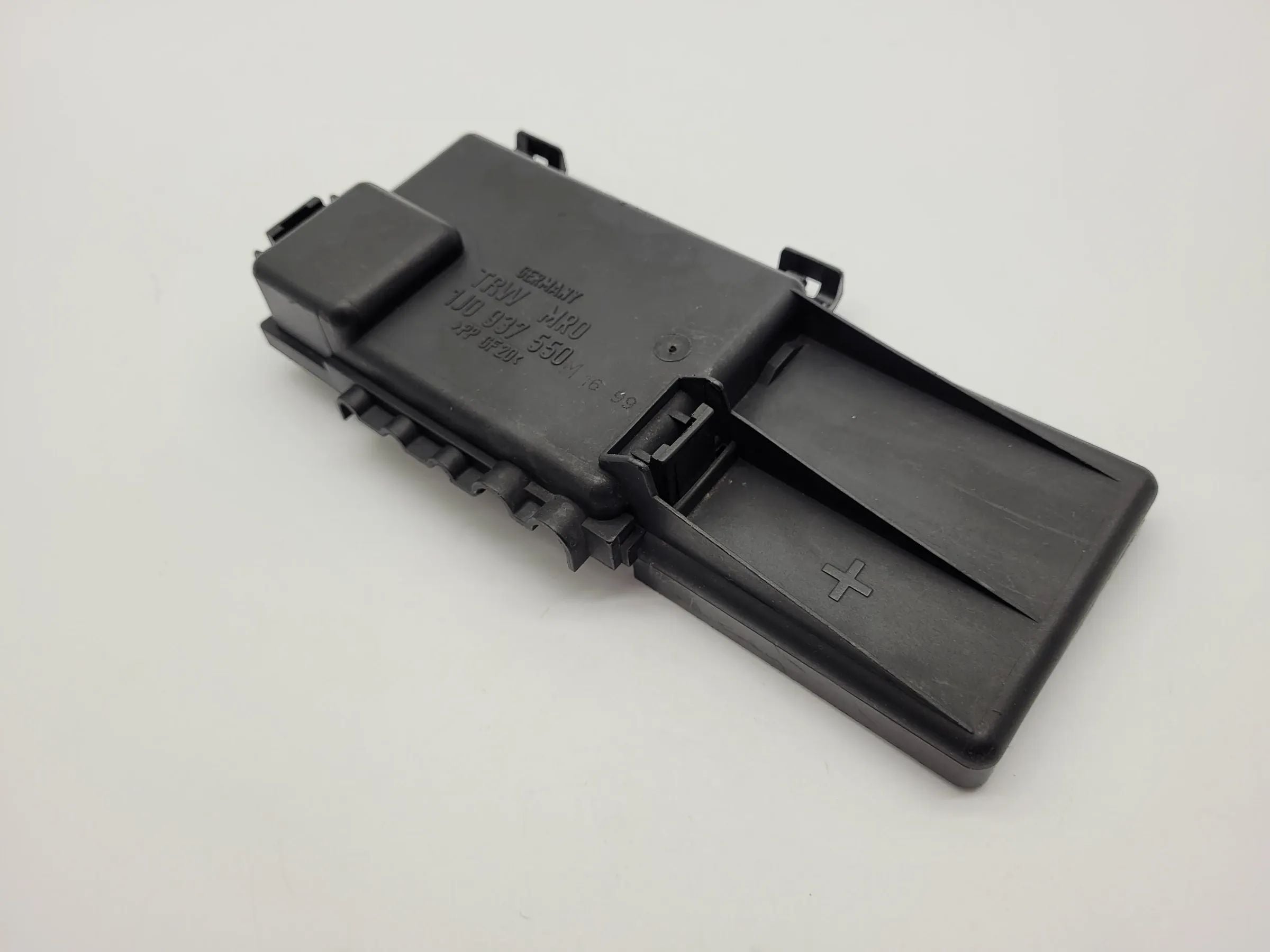 Original VW Golf IV / Bora (1J) Deckel Sicherungskasten 1J0937550M