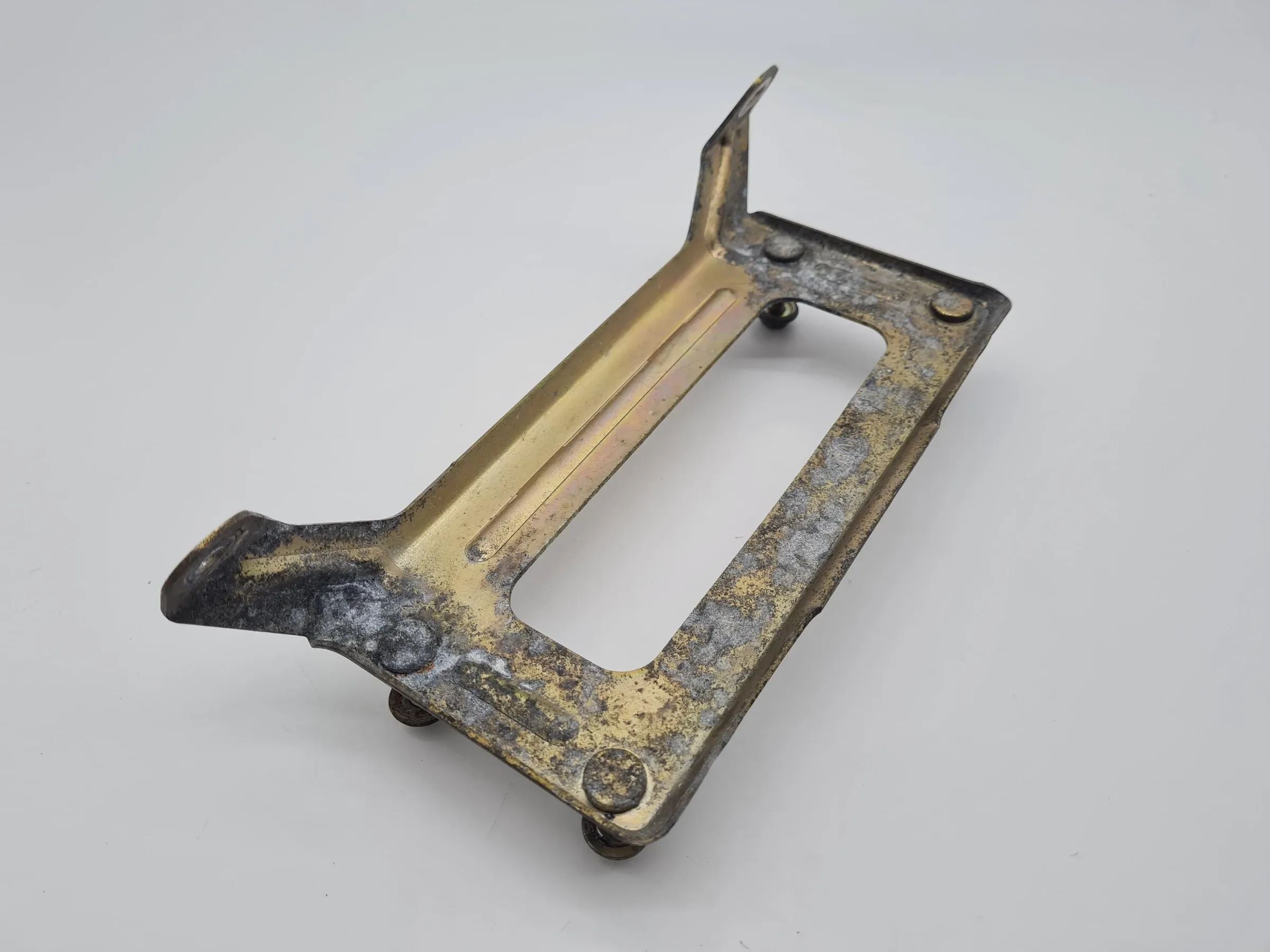 Original Fiat Punto (188) Halterung Motorsteuergerät 0281001955 / 46825756