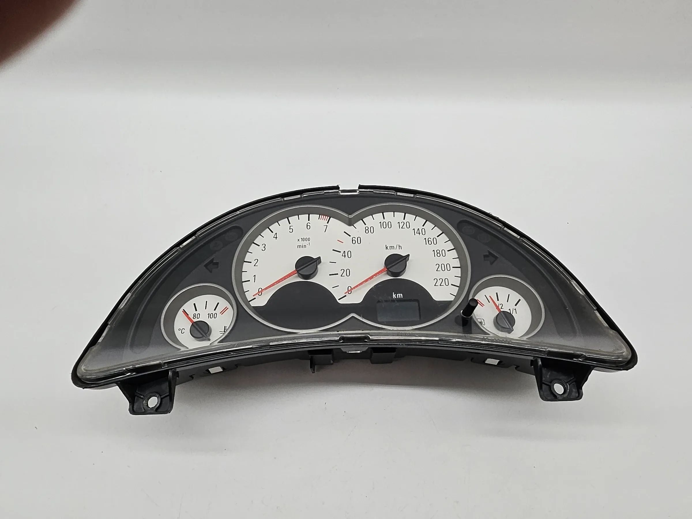 Opel Corsa C 1,2  2001 VDO Tacho Kombiinstrument 09166823FW  Nicht Entheiratet