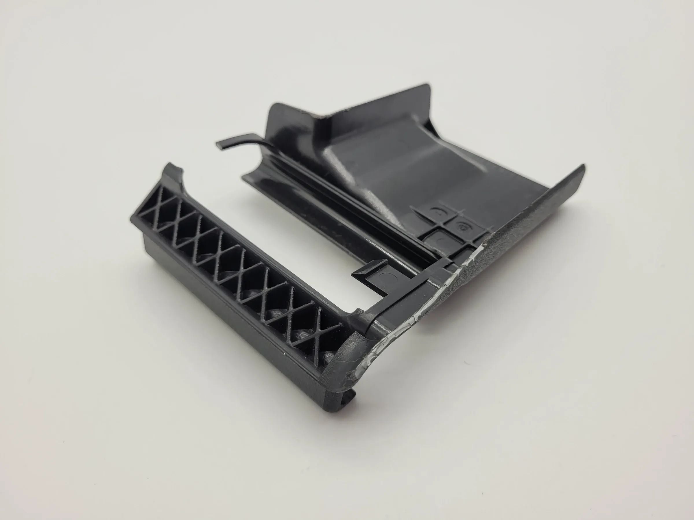 Original Mercedes-Benz C-Klasse Vordersitz Schiene Verkleidung A2039190420