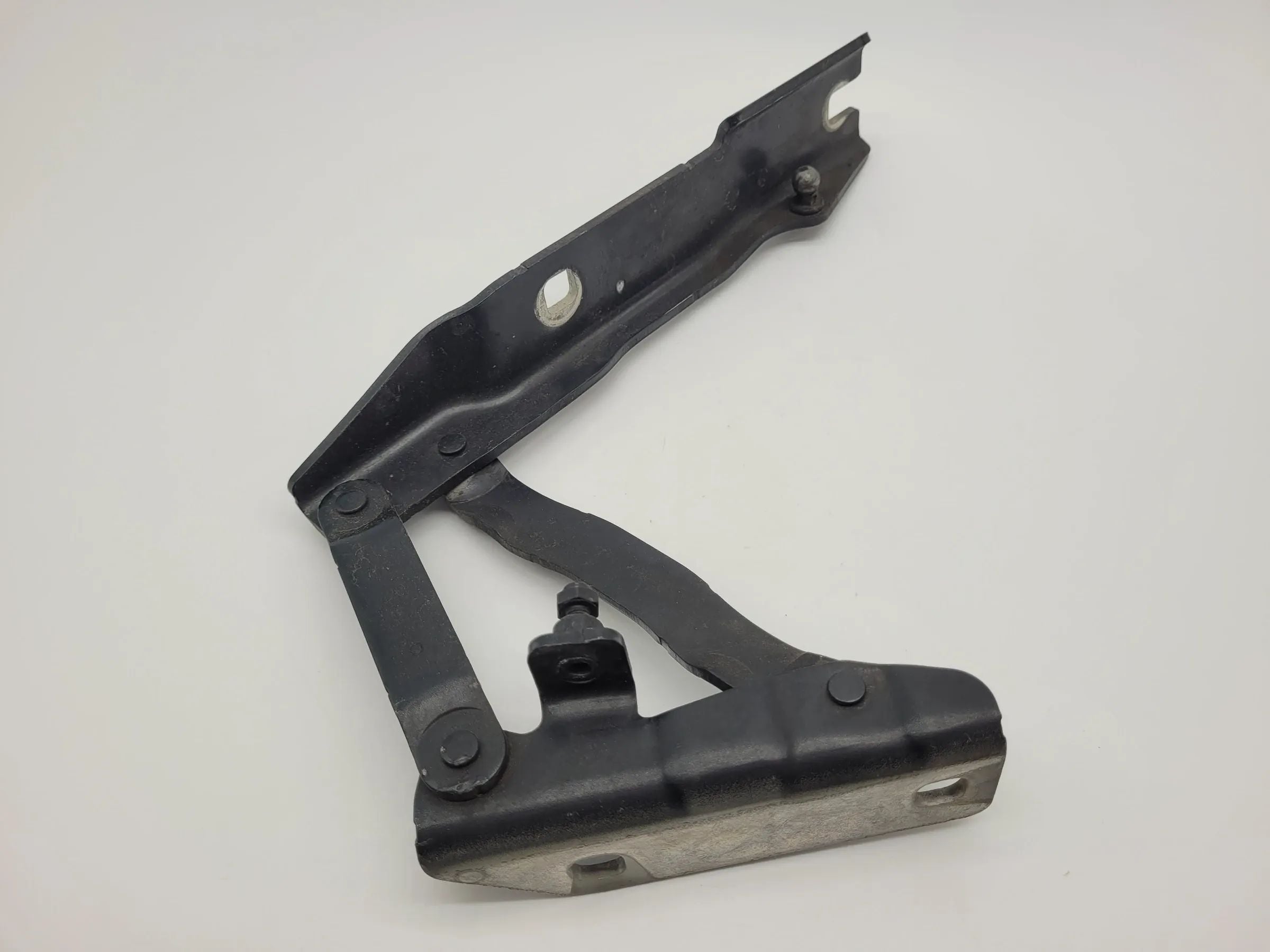 Original BMW 5er (E60/E61) Scharnier Motorhaube Vorne Links 41.61-7 008 727