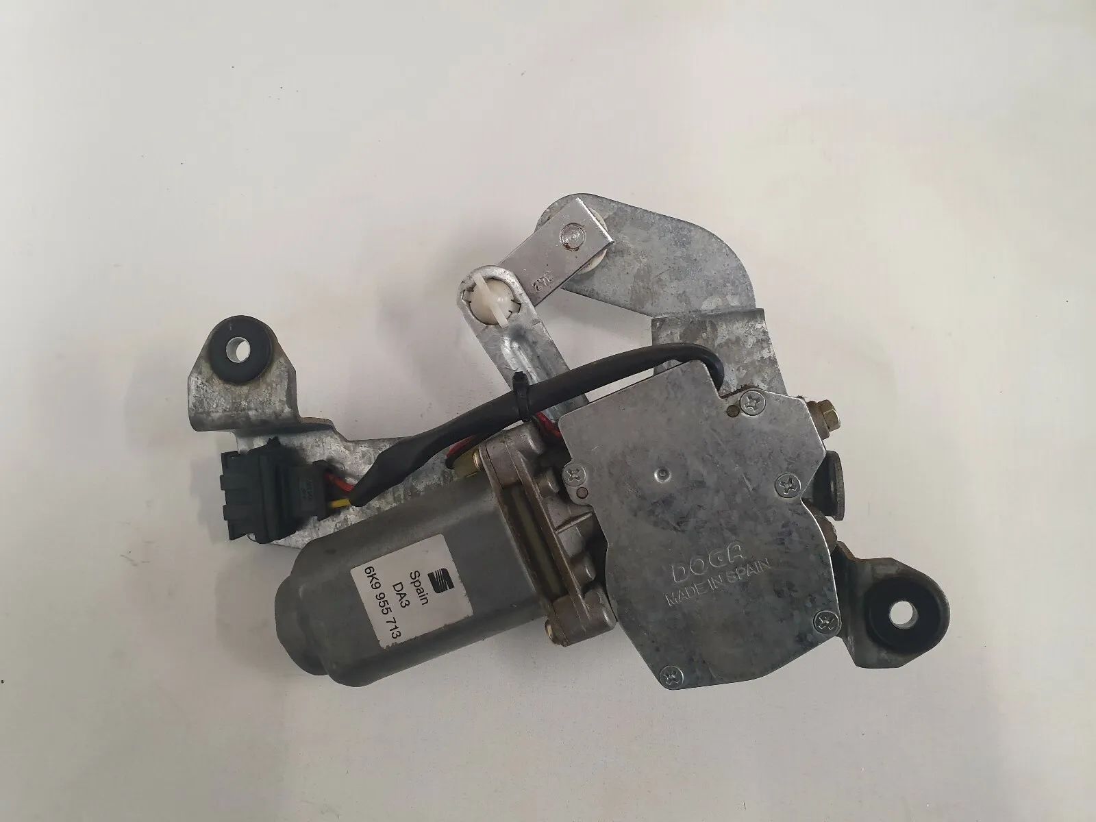 อะไหล่แท้ มอเตอร์ปัดน้ำฝนหลัง SEAT INCA (6K9) 6k9955713 1999