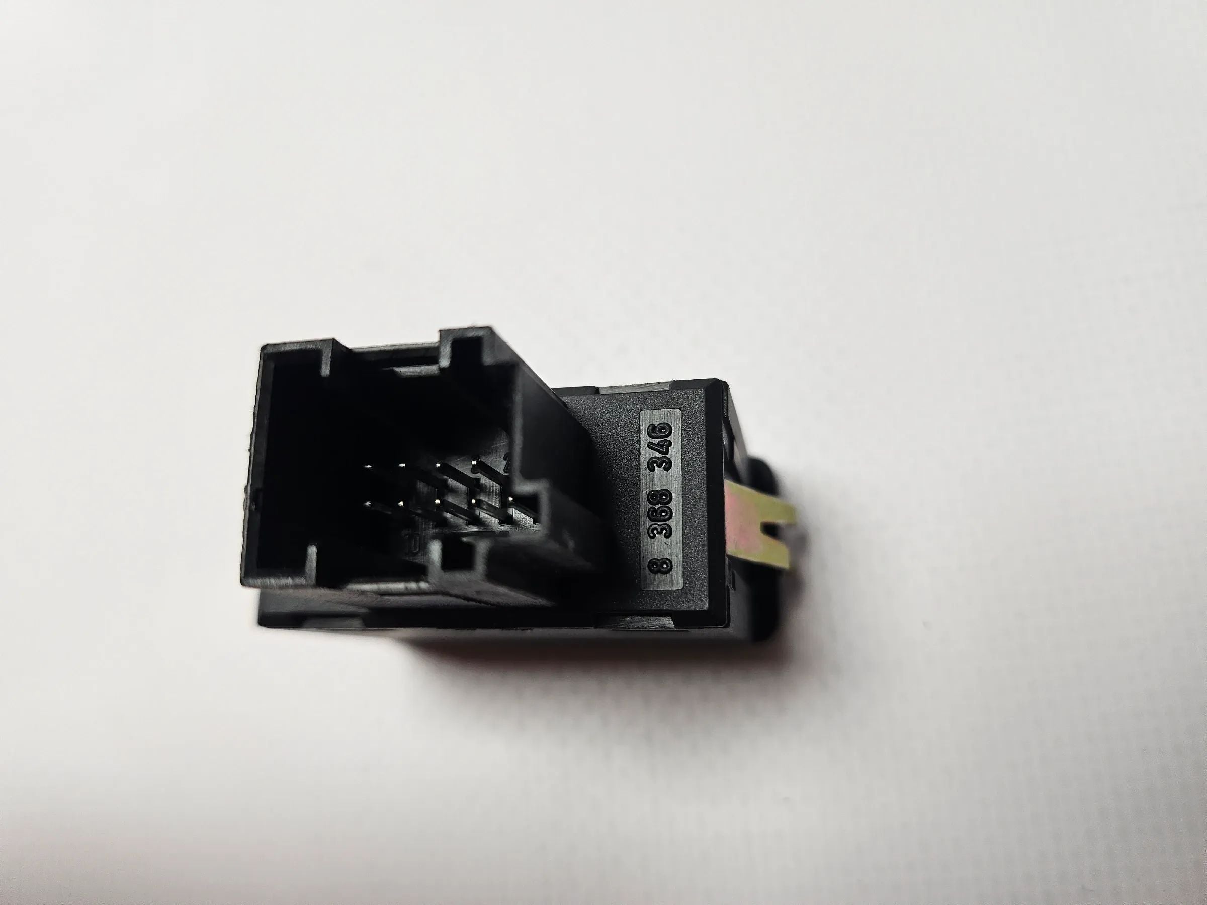 oryginalne gniazdo AV BMW 5 7 X5 seria E38 E53 E60 E61 8368346