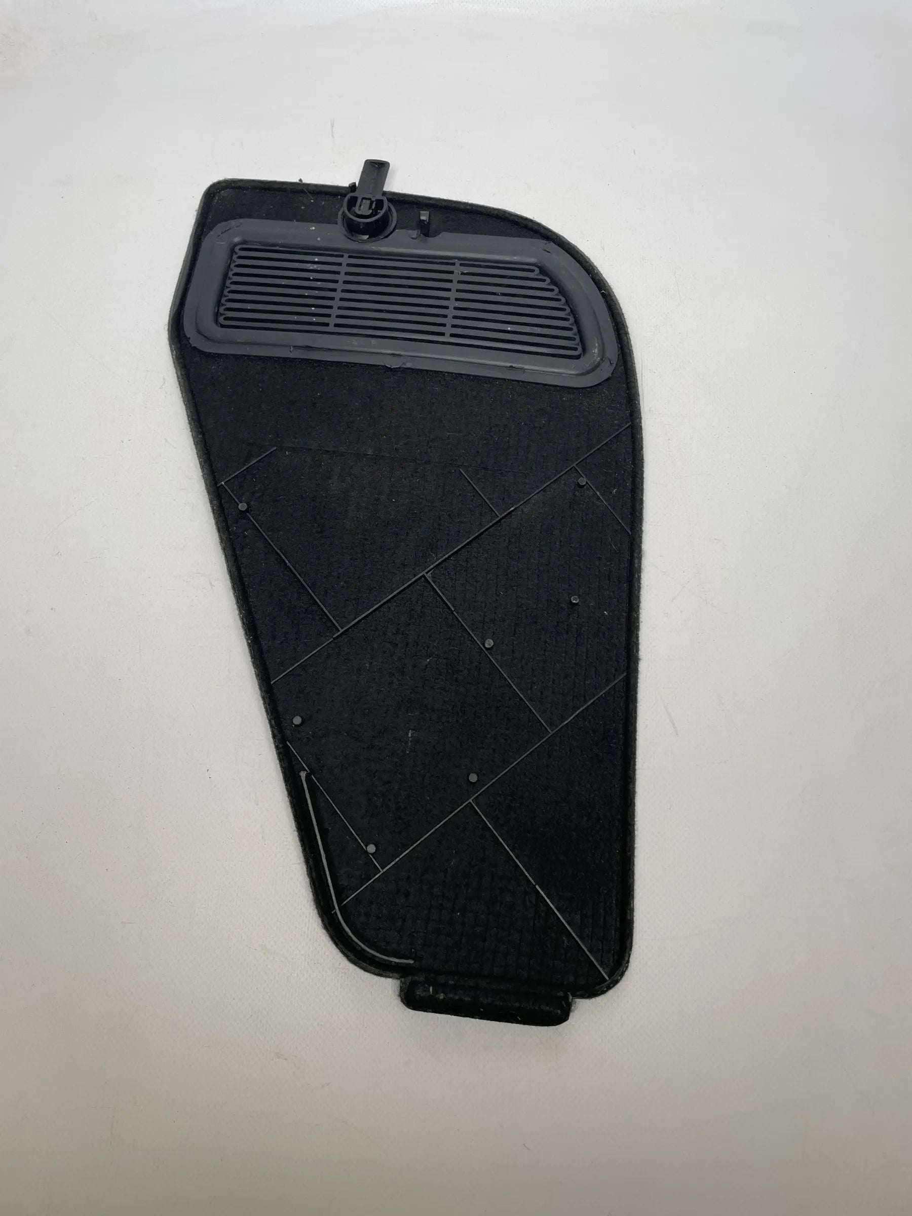 Original Audi A3 (8L) Abdeckung Kofferraum Links 8L0863989