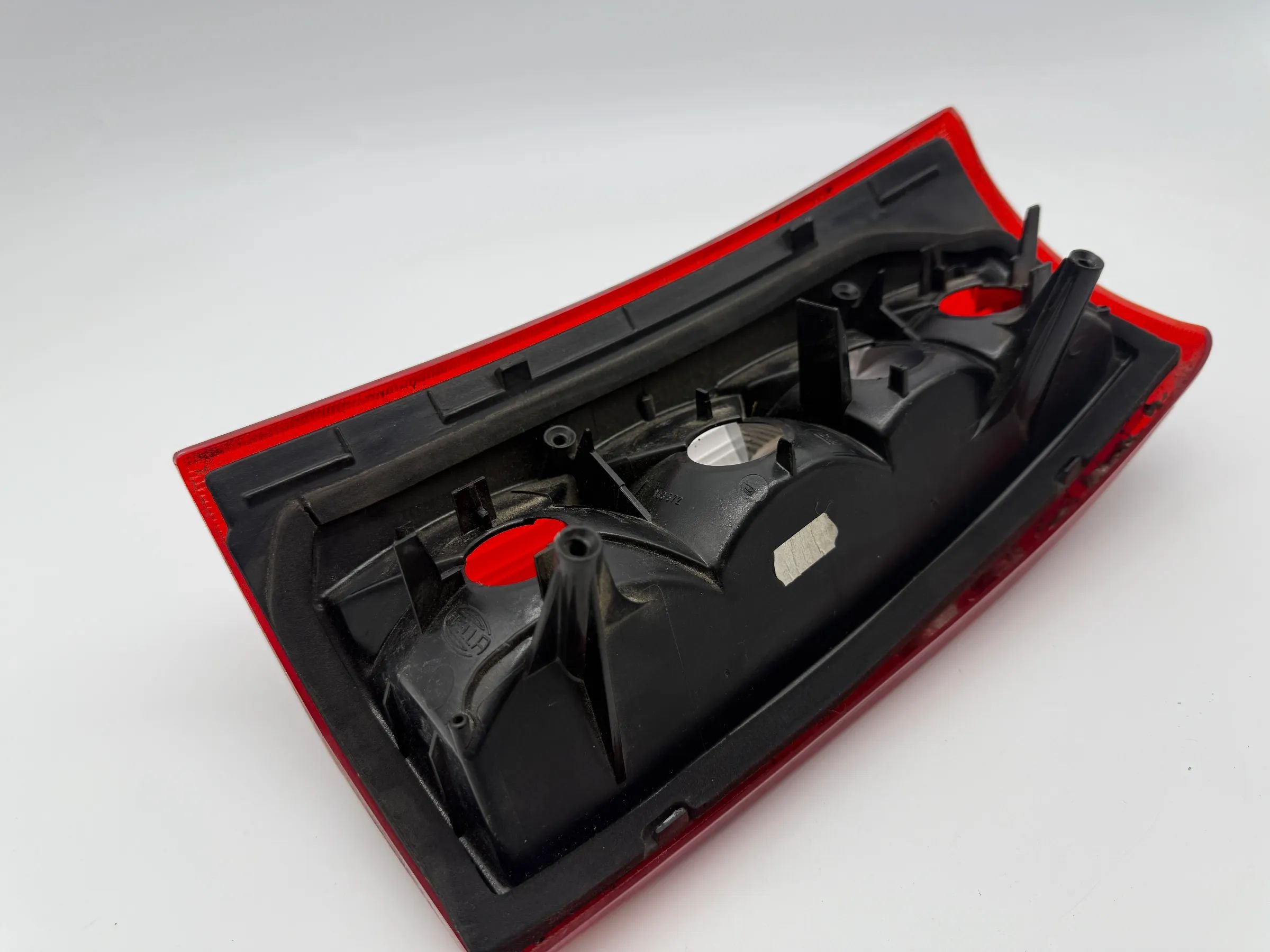 Original Opel Omega B (V94) Rücklicht / Rückleuchte Rechts 143572